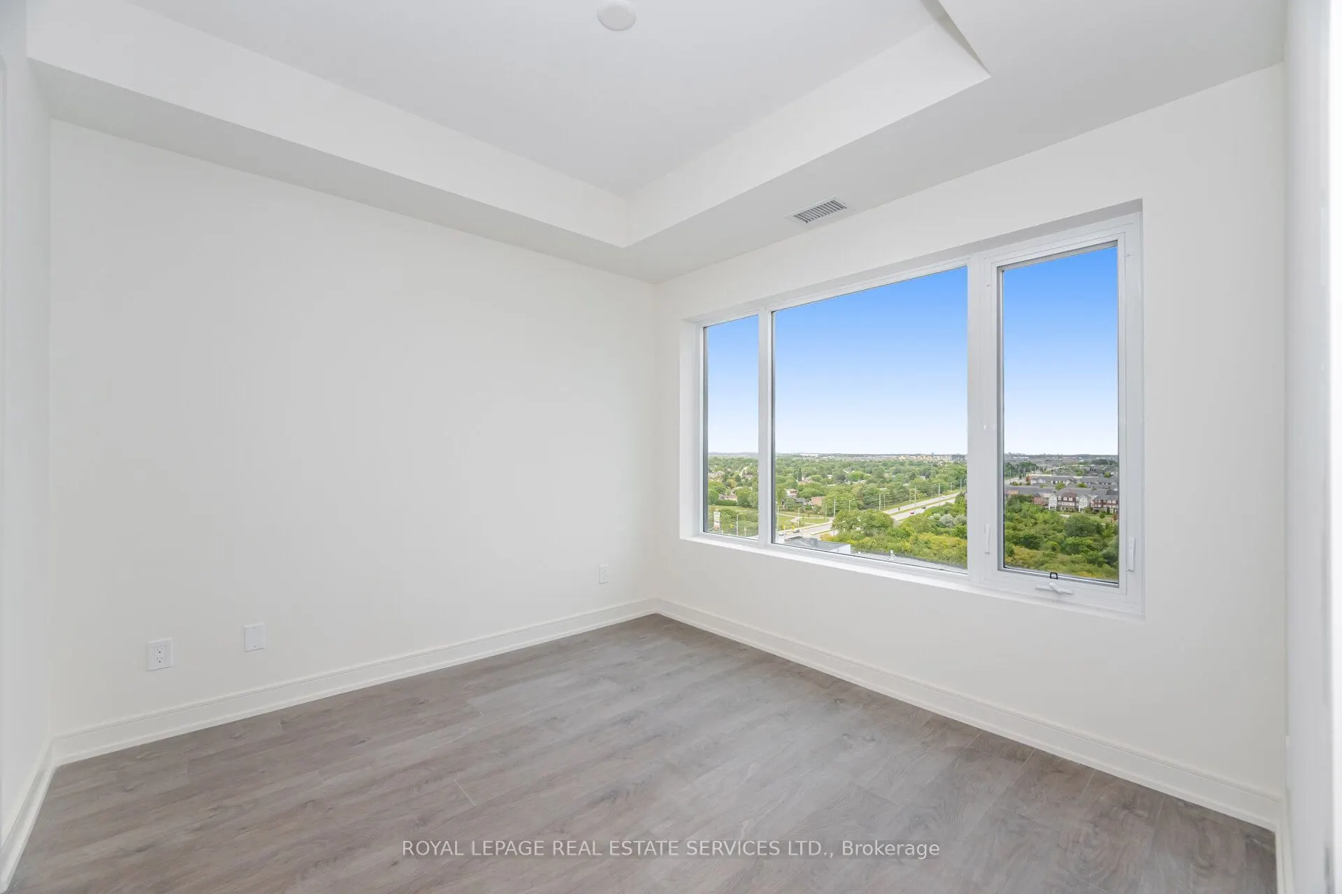 8010 Derry Road #1202