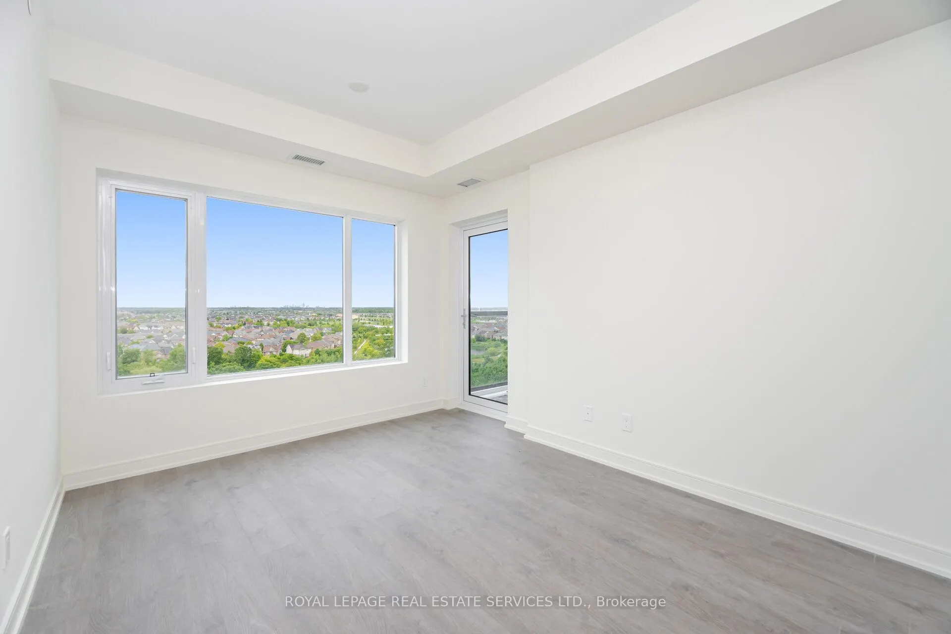 8010 Derry Road #1202