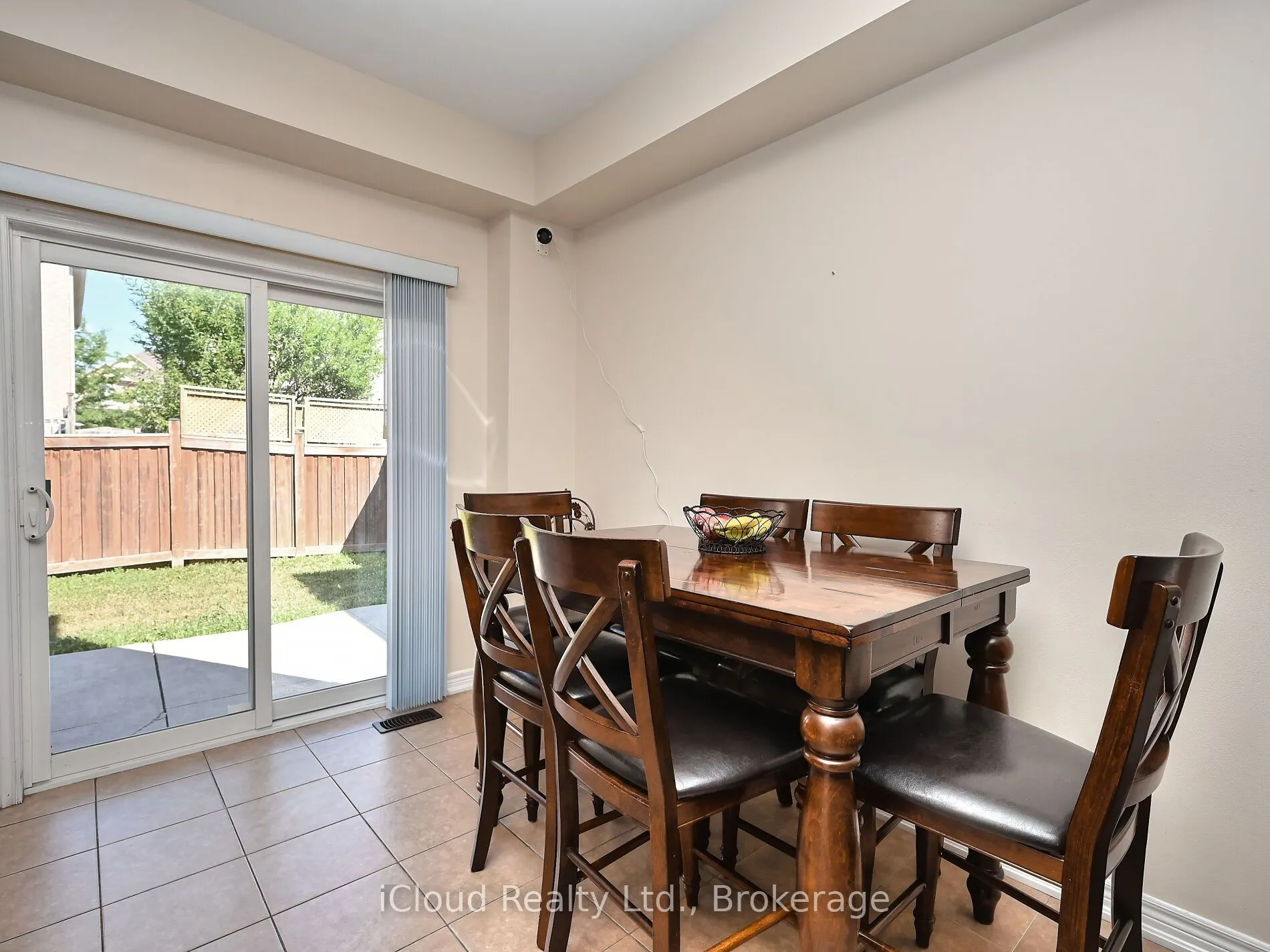 74 Crumlin Crescent