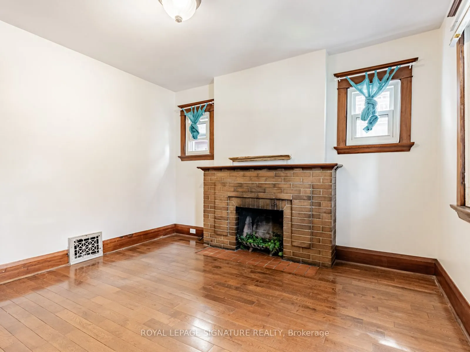 490 Jane Street, #Ground