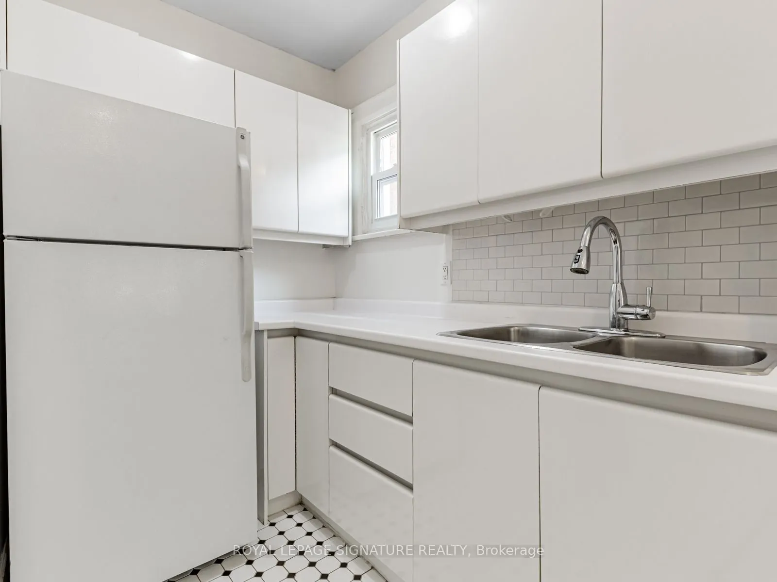 490 Jane Street, #Ground