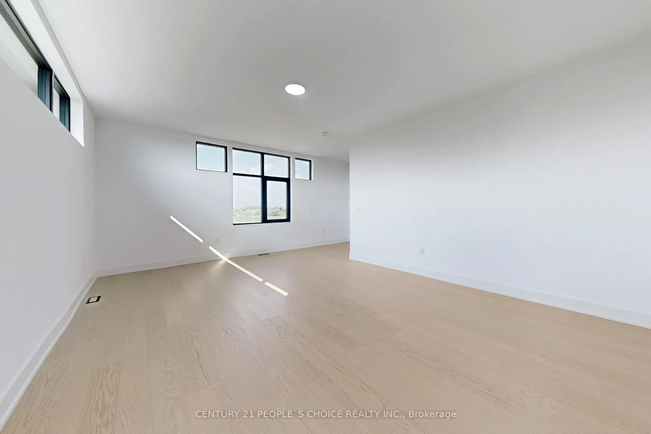 14 Sugarbush Court