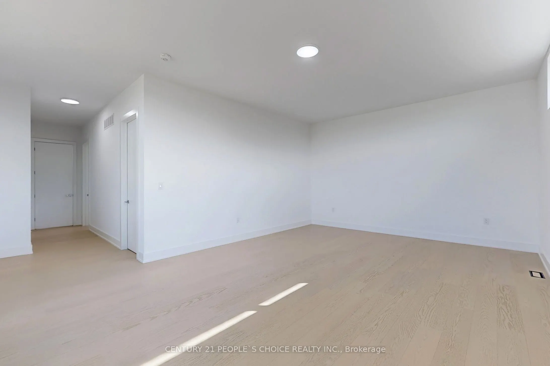 14 Sugarbush Court
