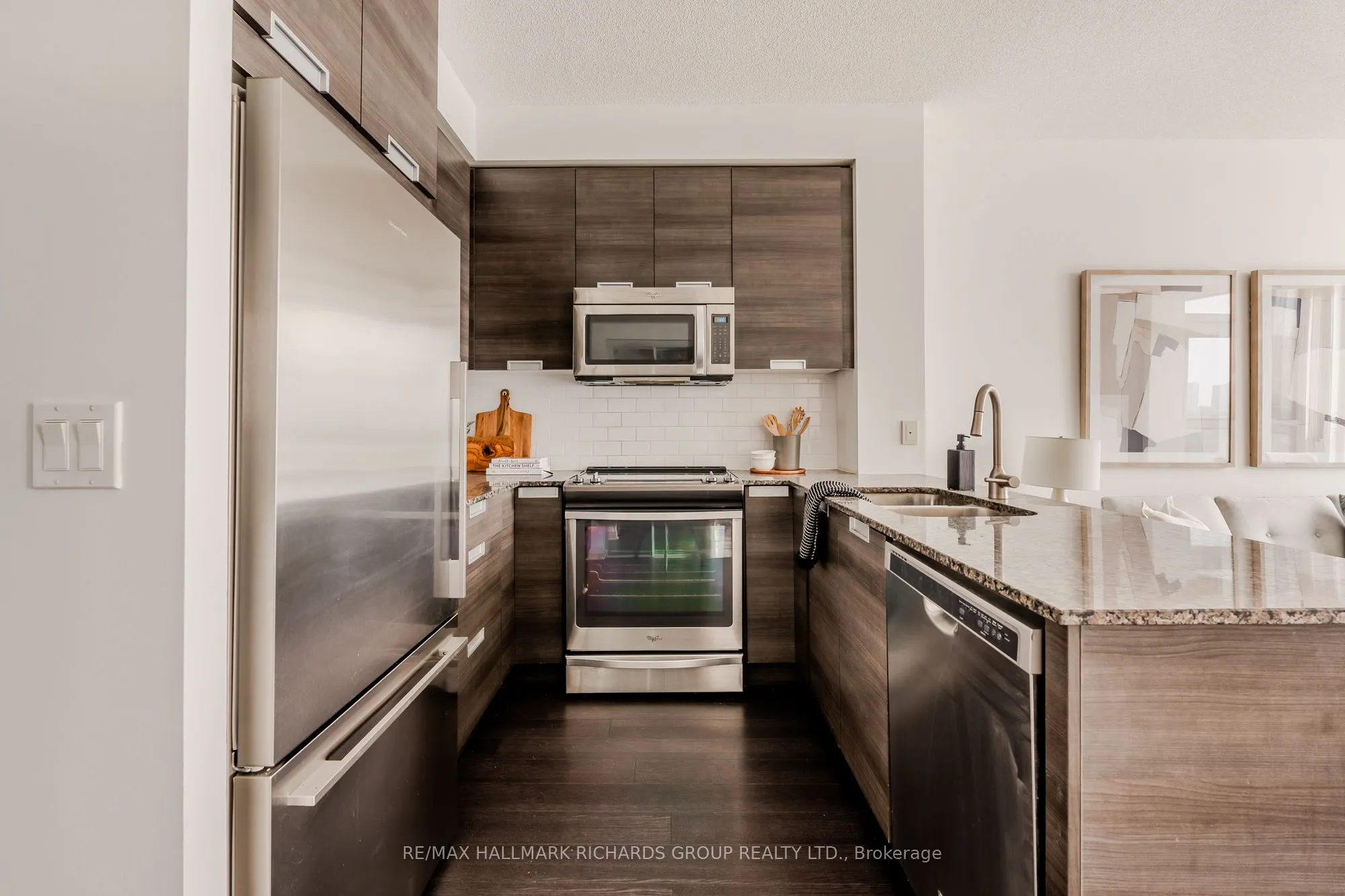 55 Eglinton Avenue W, #708