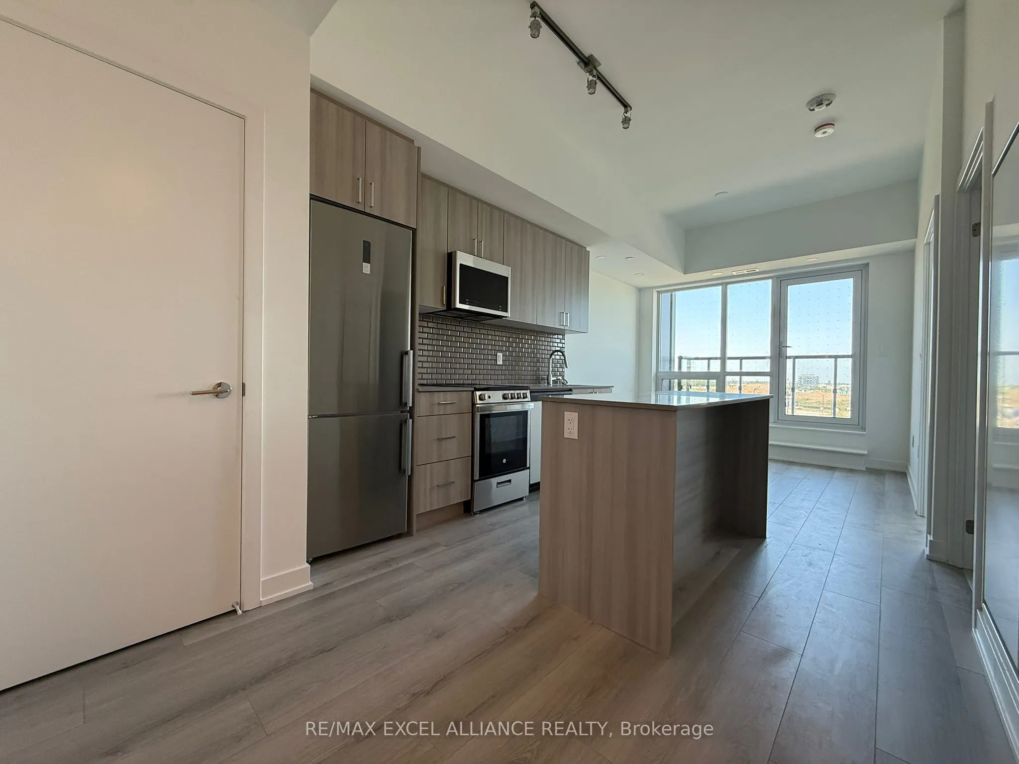 1005 Dundas Street E, #544