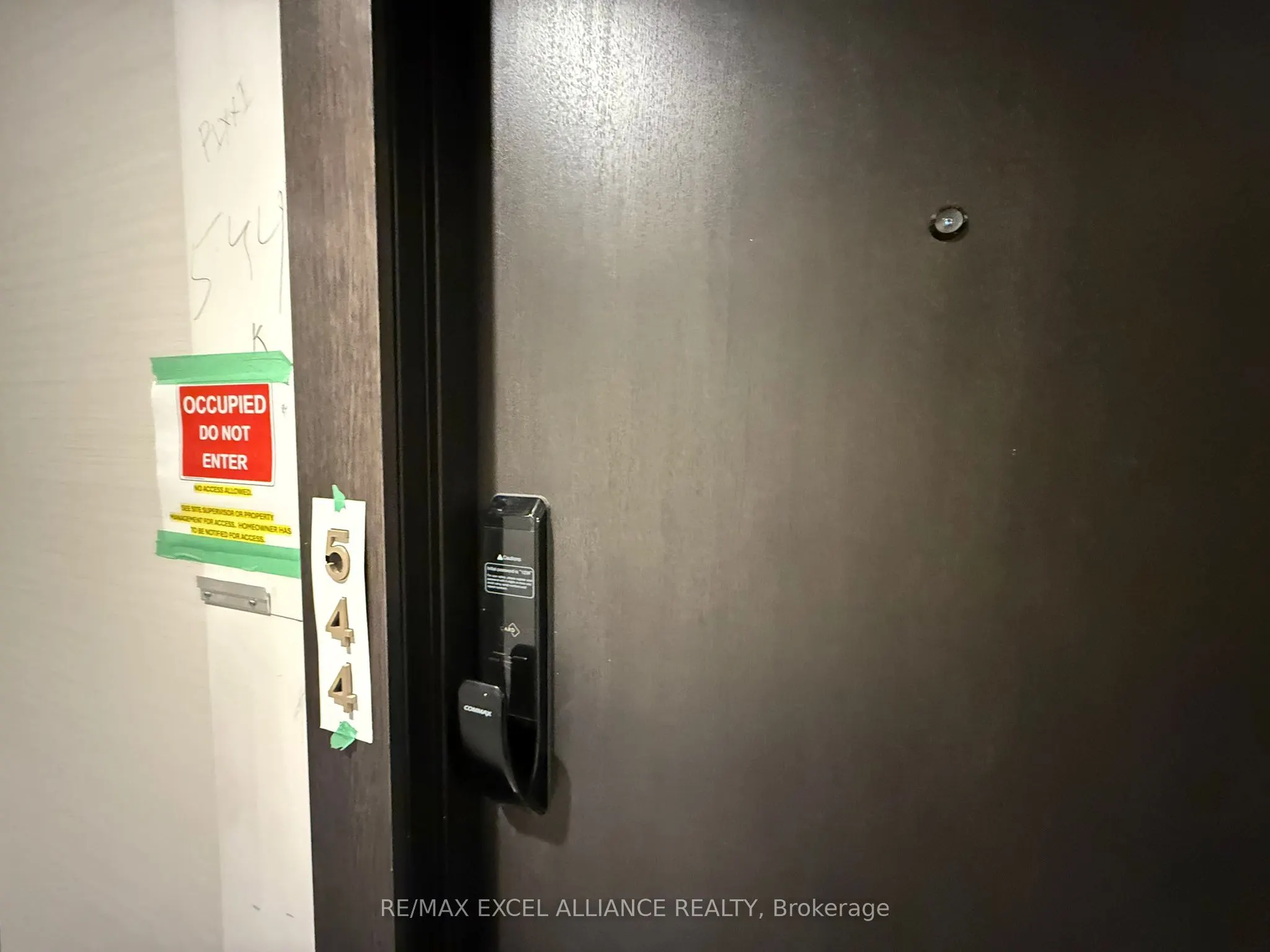 1005 Dundas Street E, #544