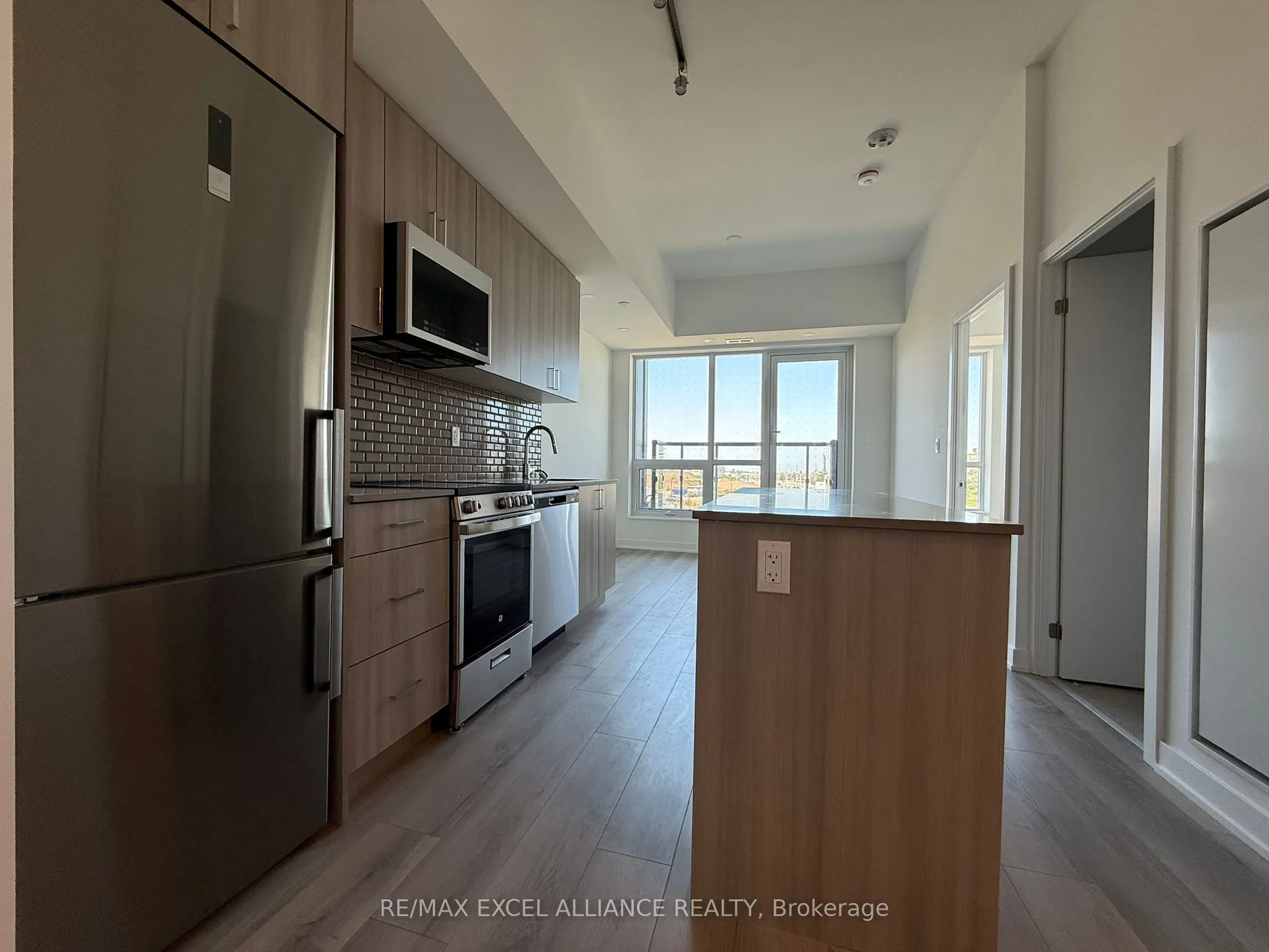 1005 Dundas Street E, #544