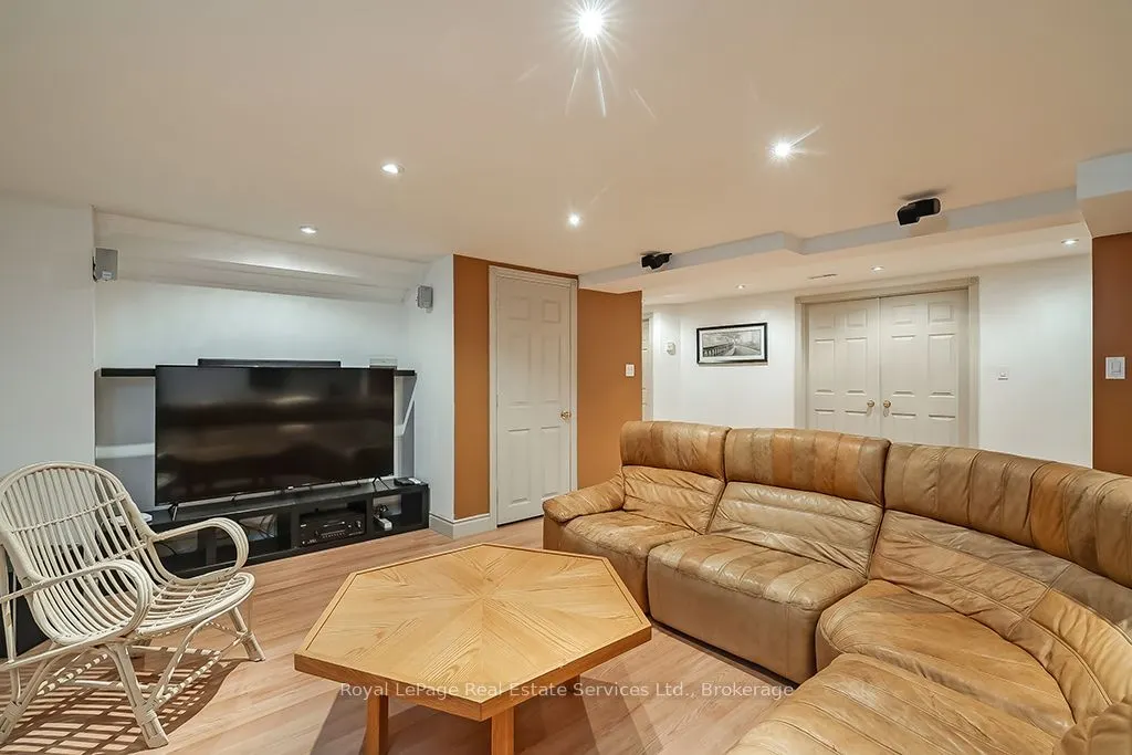 6 TURTLE LAKE Drive
