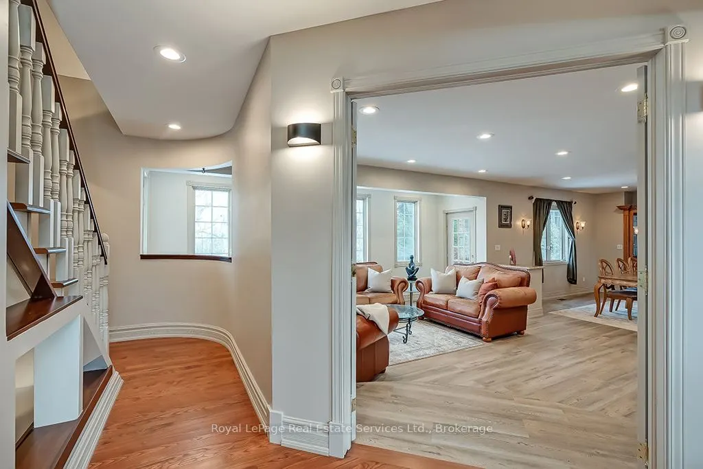 6 TURTLE LAKE Drive