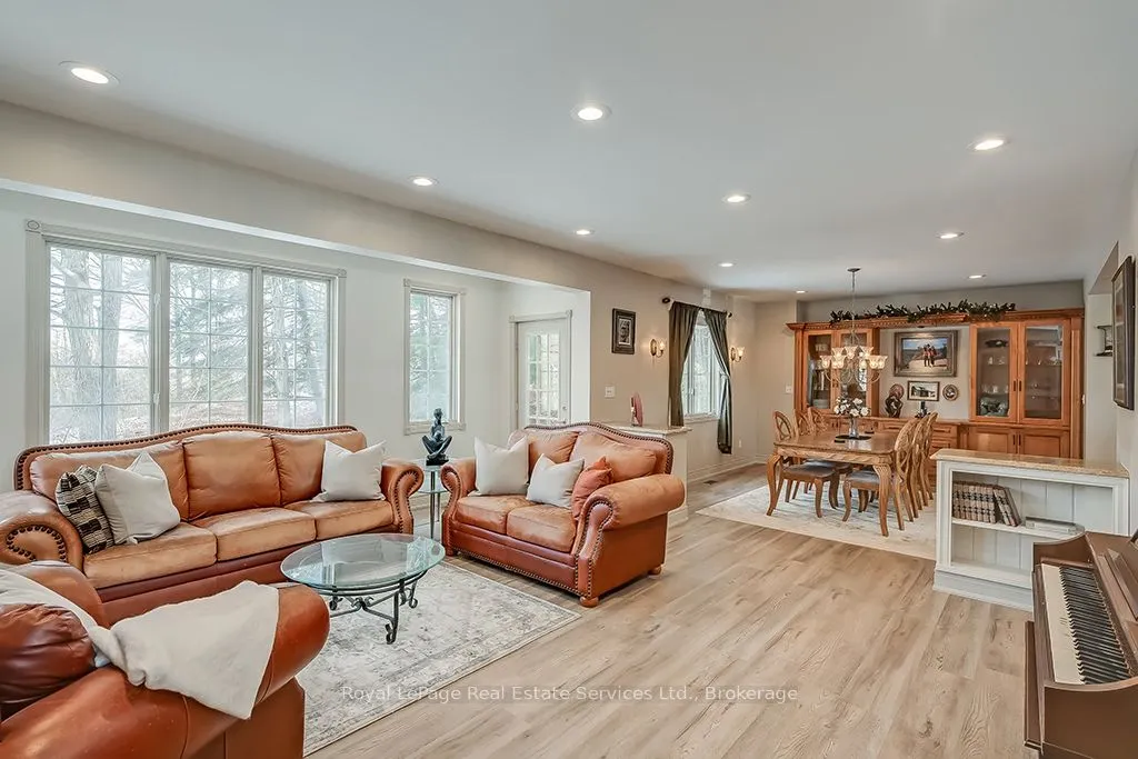 6 TURTLE LAKE Drive