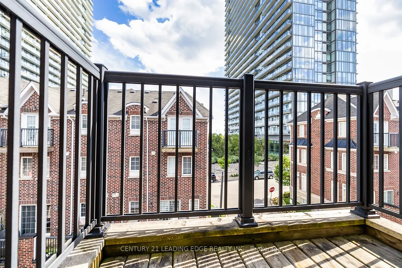 113 The Queensway Way N, #57