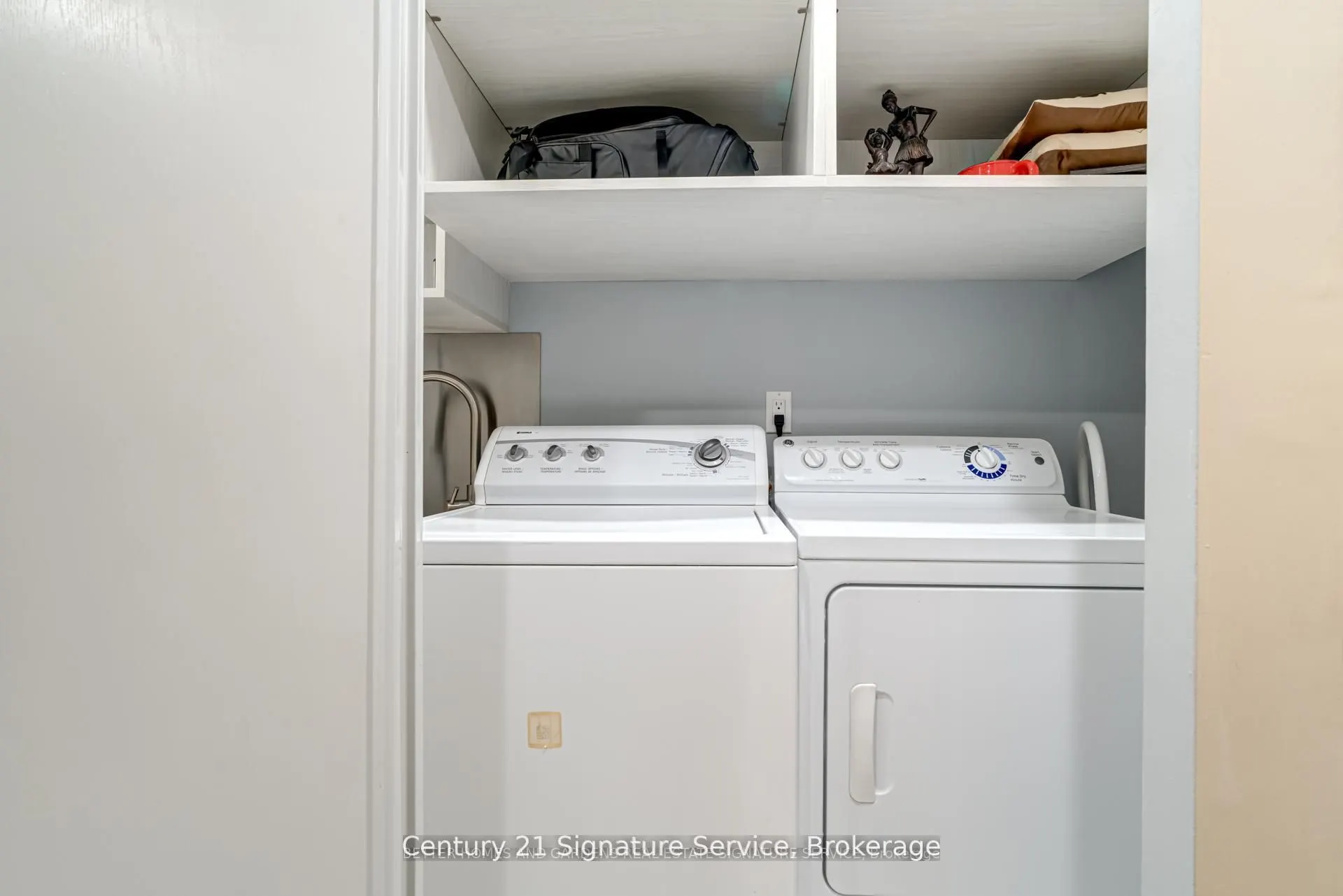 2001 Bonnymede Drive, #15
