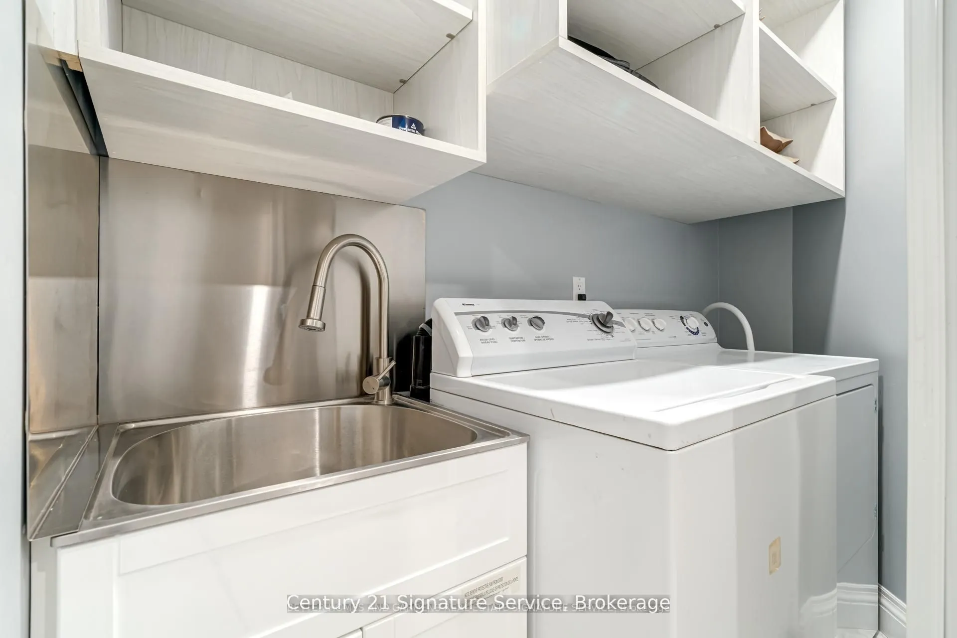 2001 Bonnymede Drive, #15