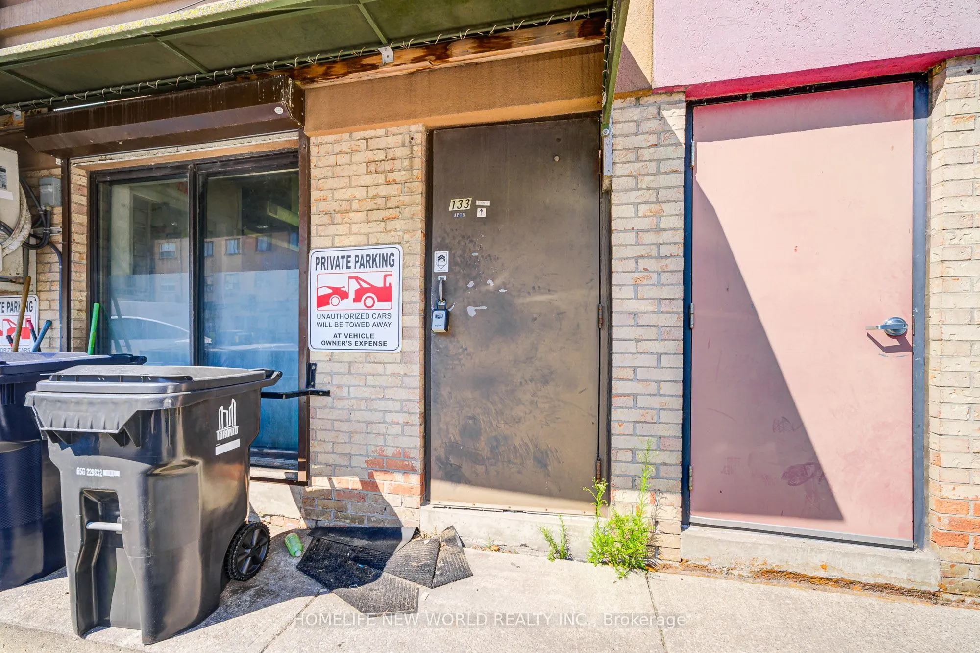 133 Jefferson Avenue #B