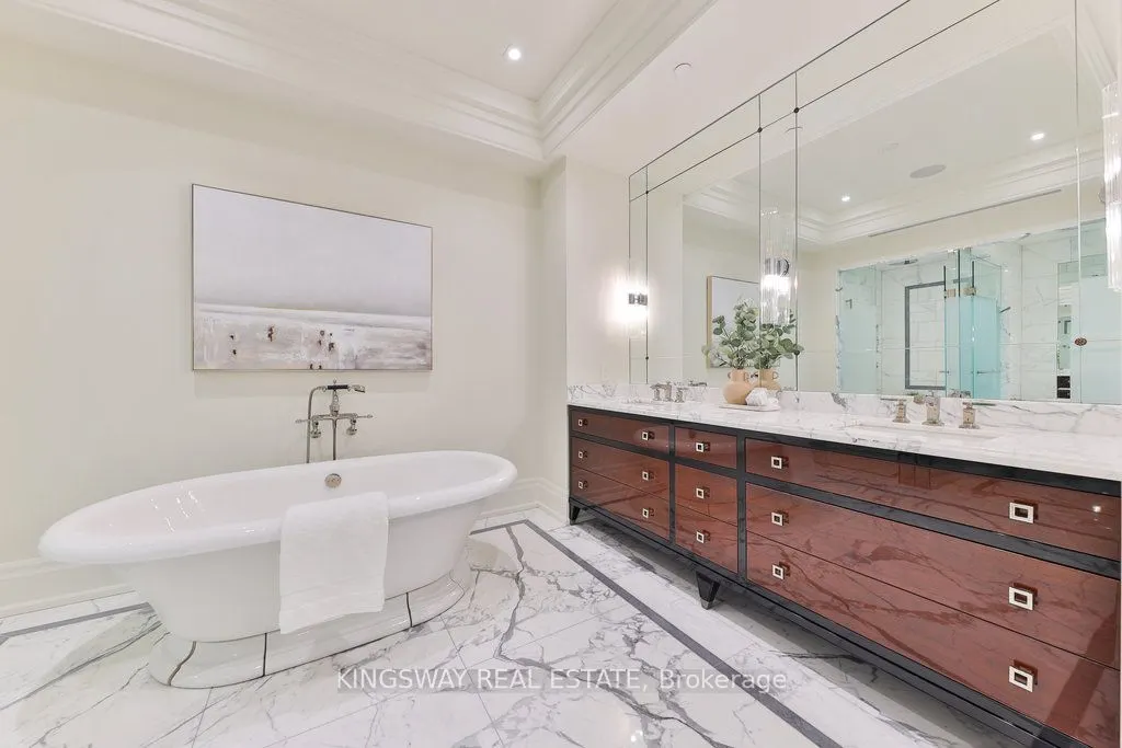 300 Randall Street #203