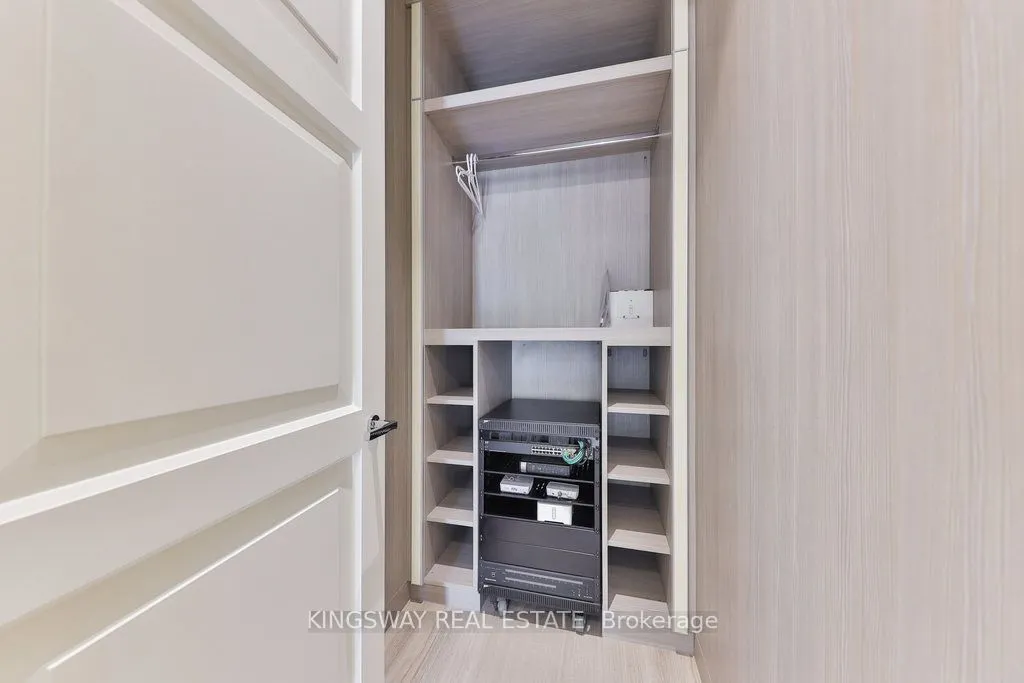 300 Randall Street #203