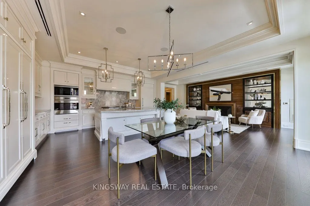 300 Randall Street #203