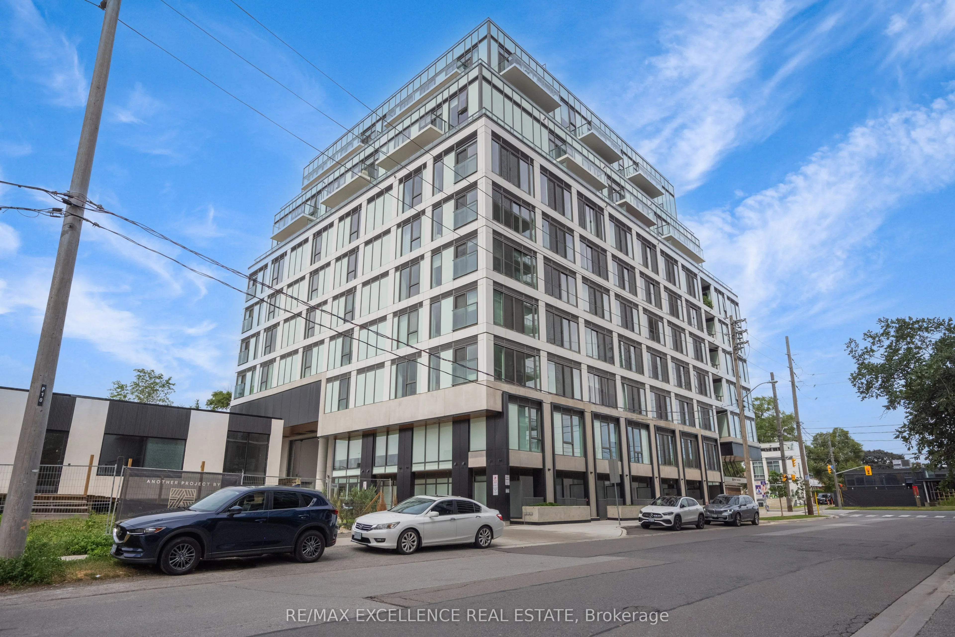 1195 The Queensway Street, #702