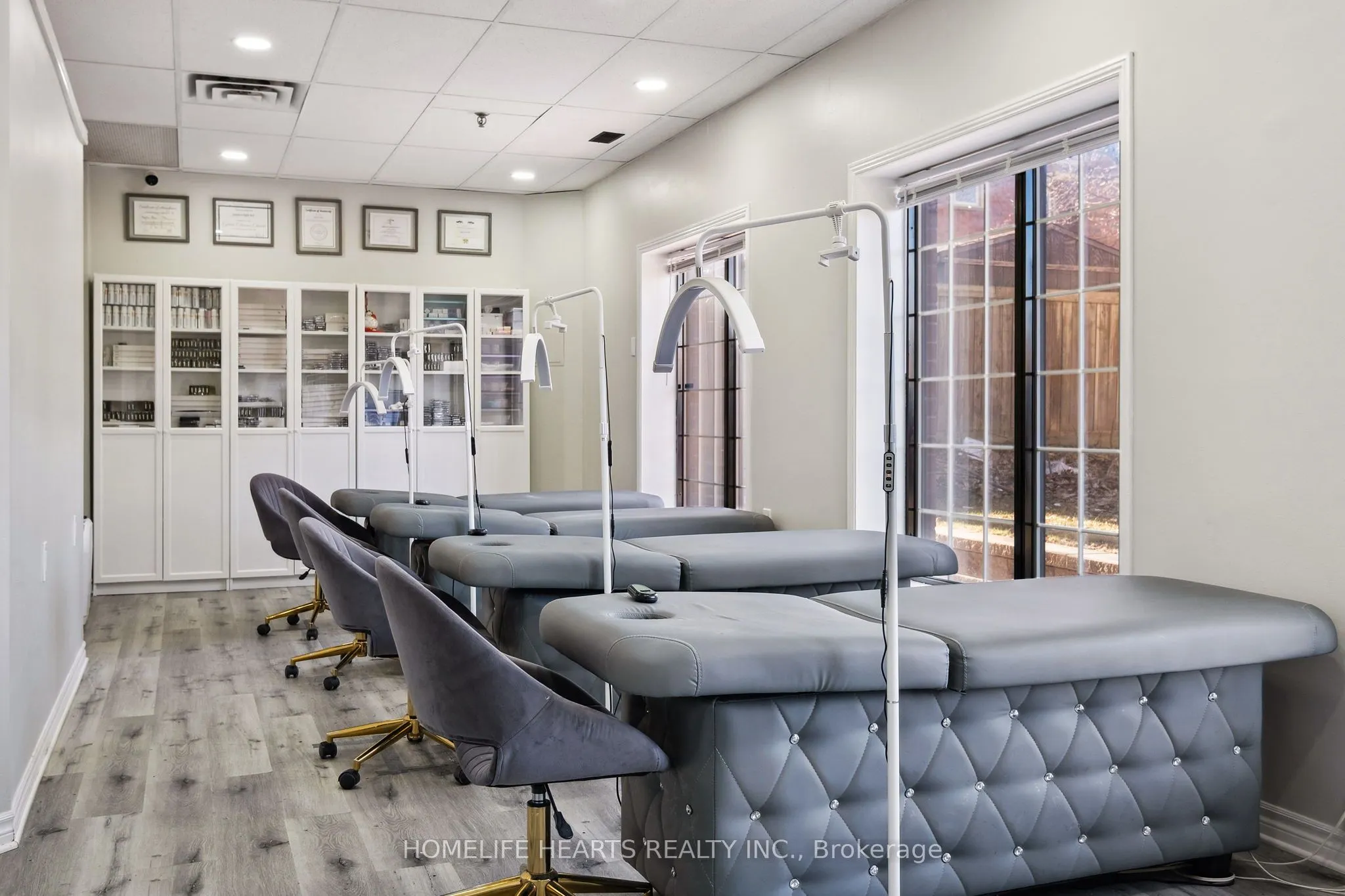 2180 Credit Valley Road, #106B