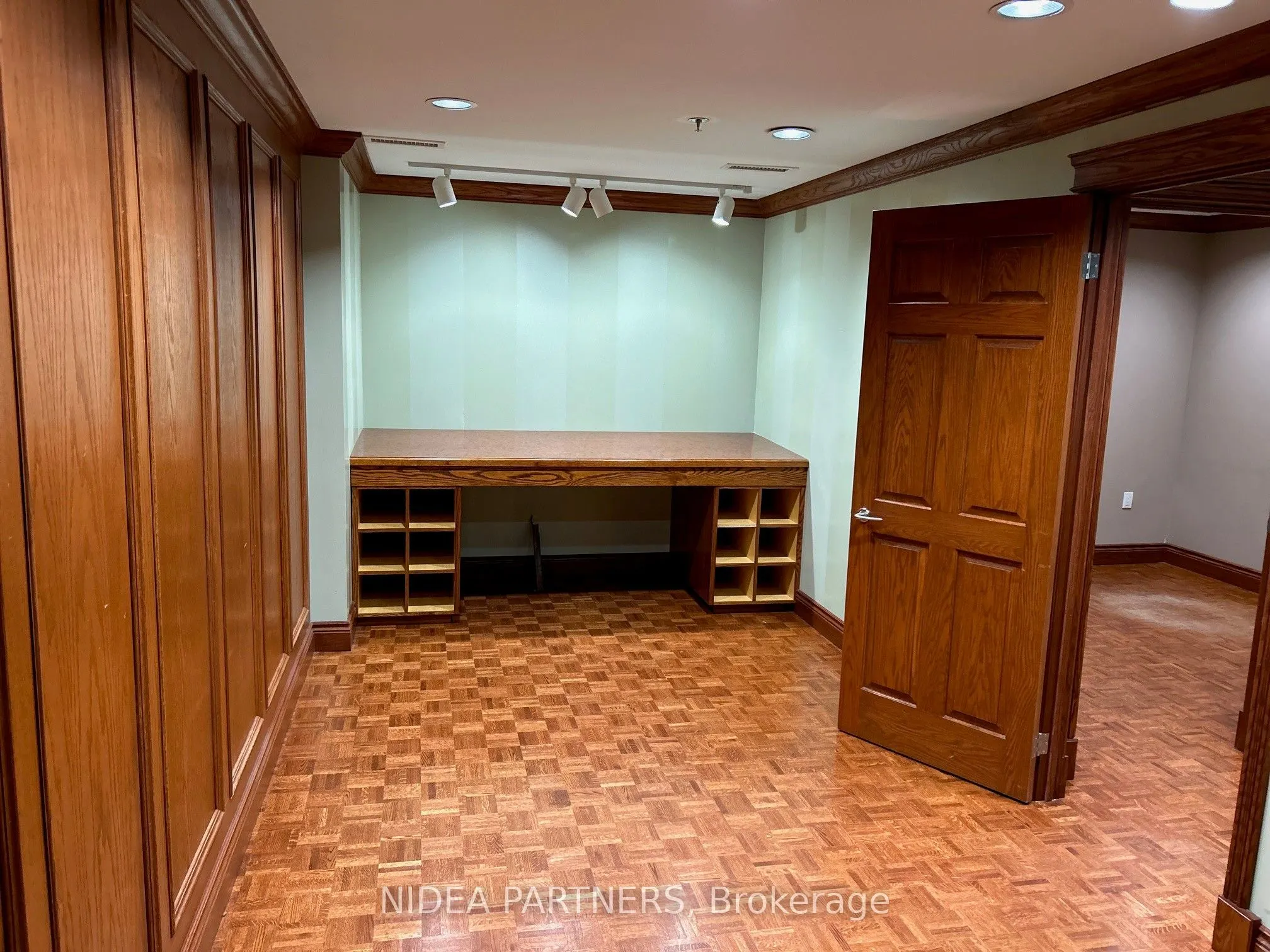 16 Falconer Drive, #8