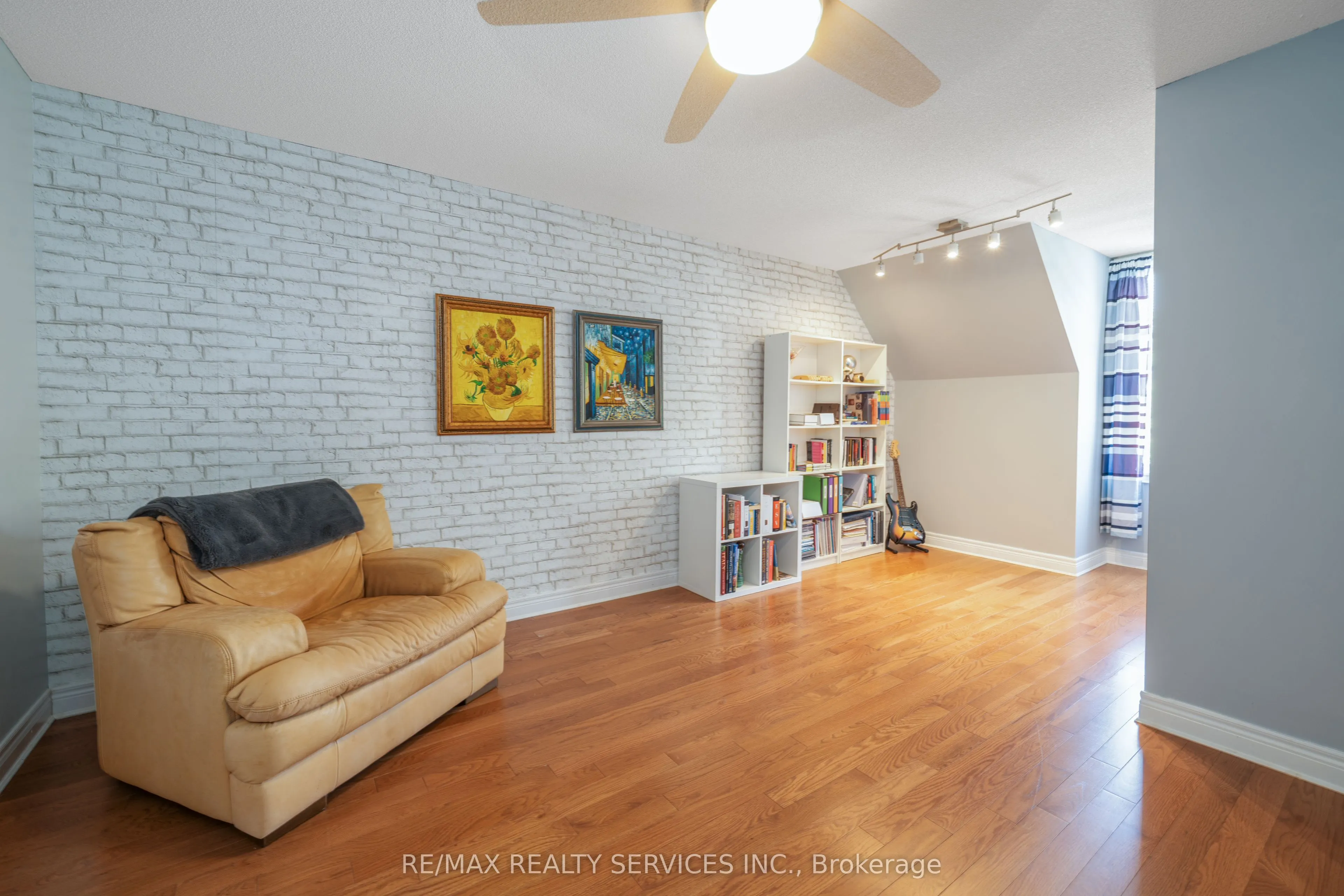 68 North Riverdale Drive