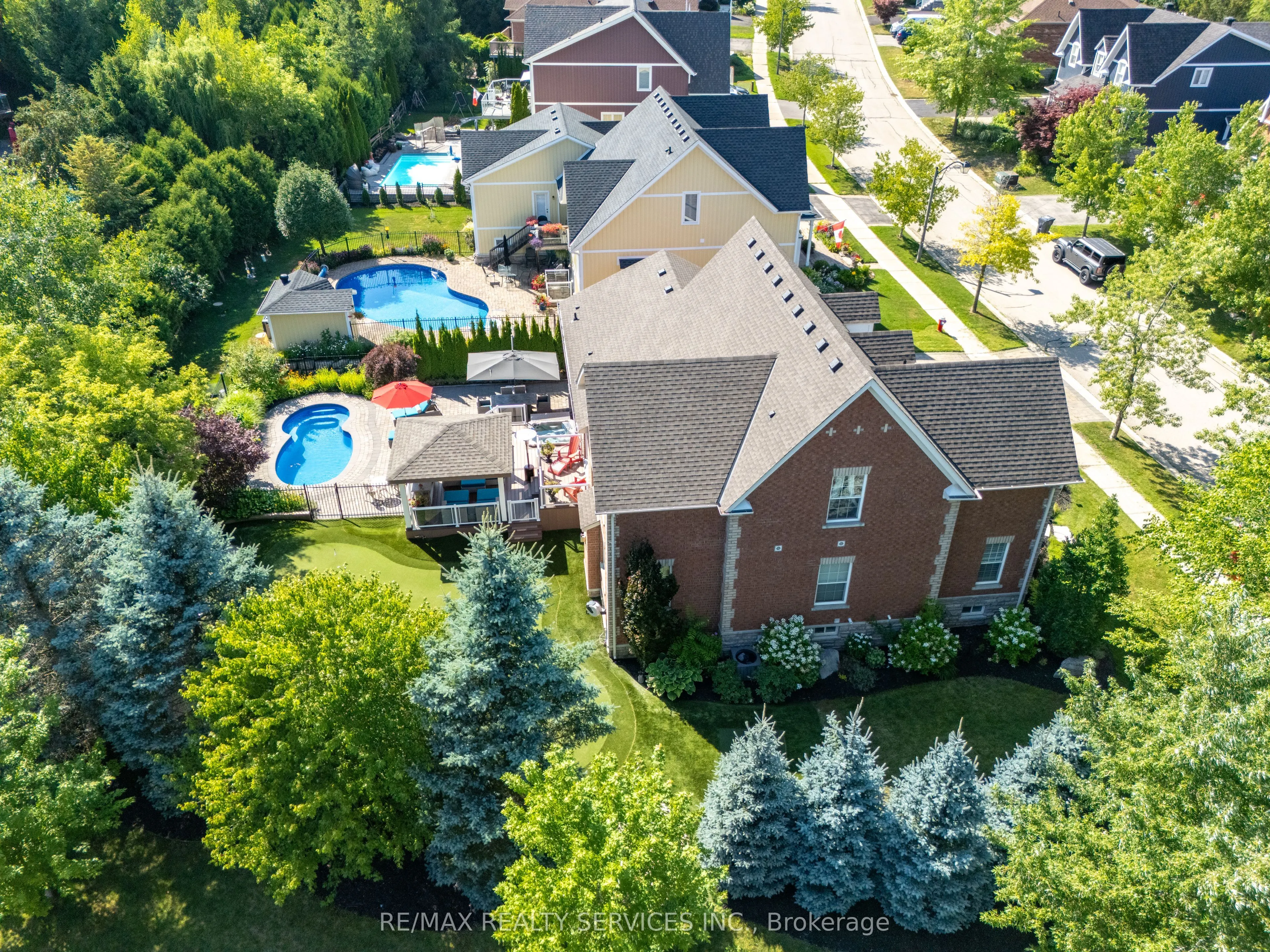 68 North Riverdale Drive