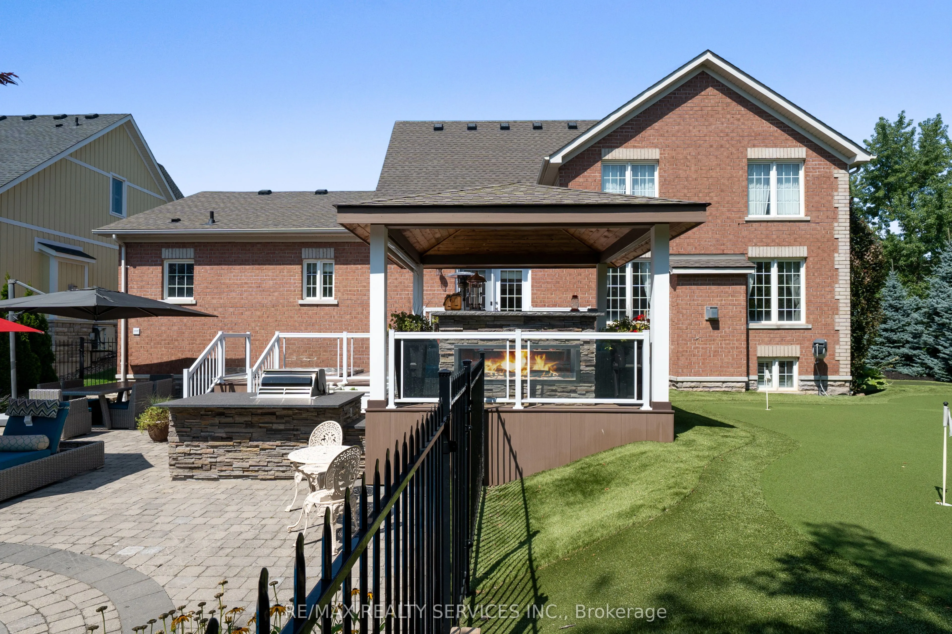 68 North Riverdale Drive