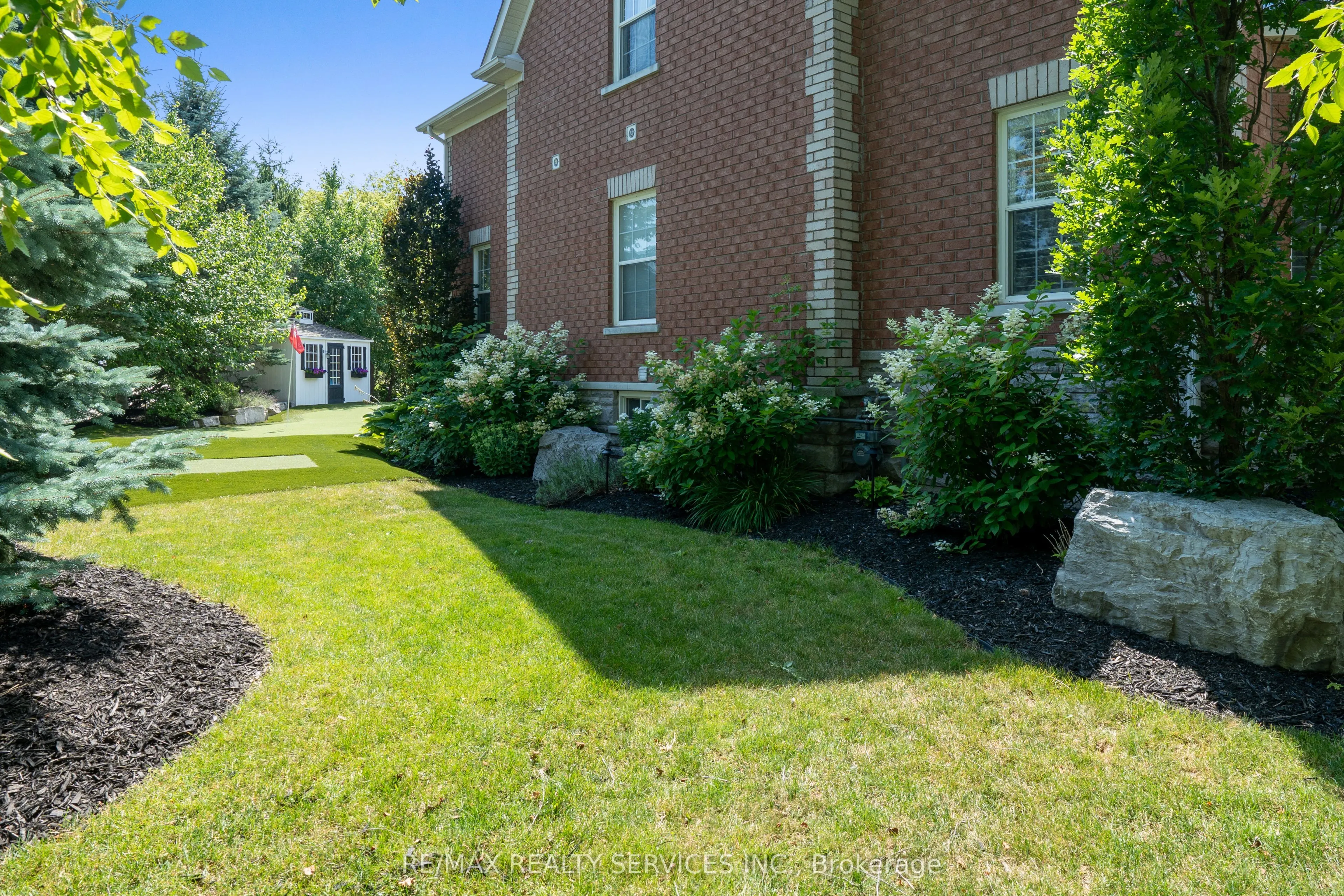 68 North Riverdale Drive