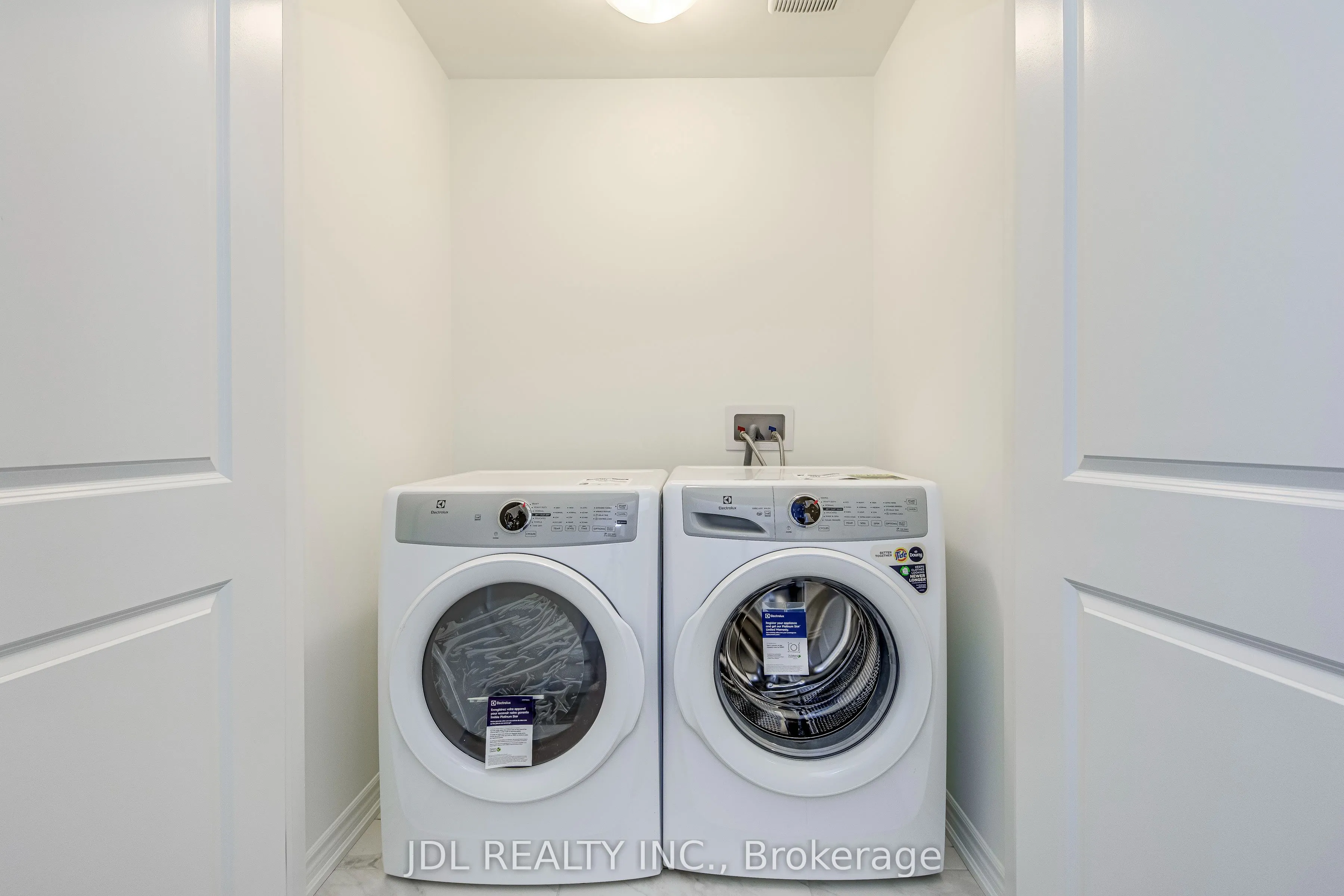 3036 Robert Lamb Boulevard