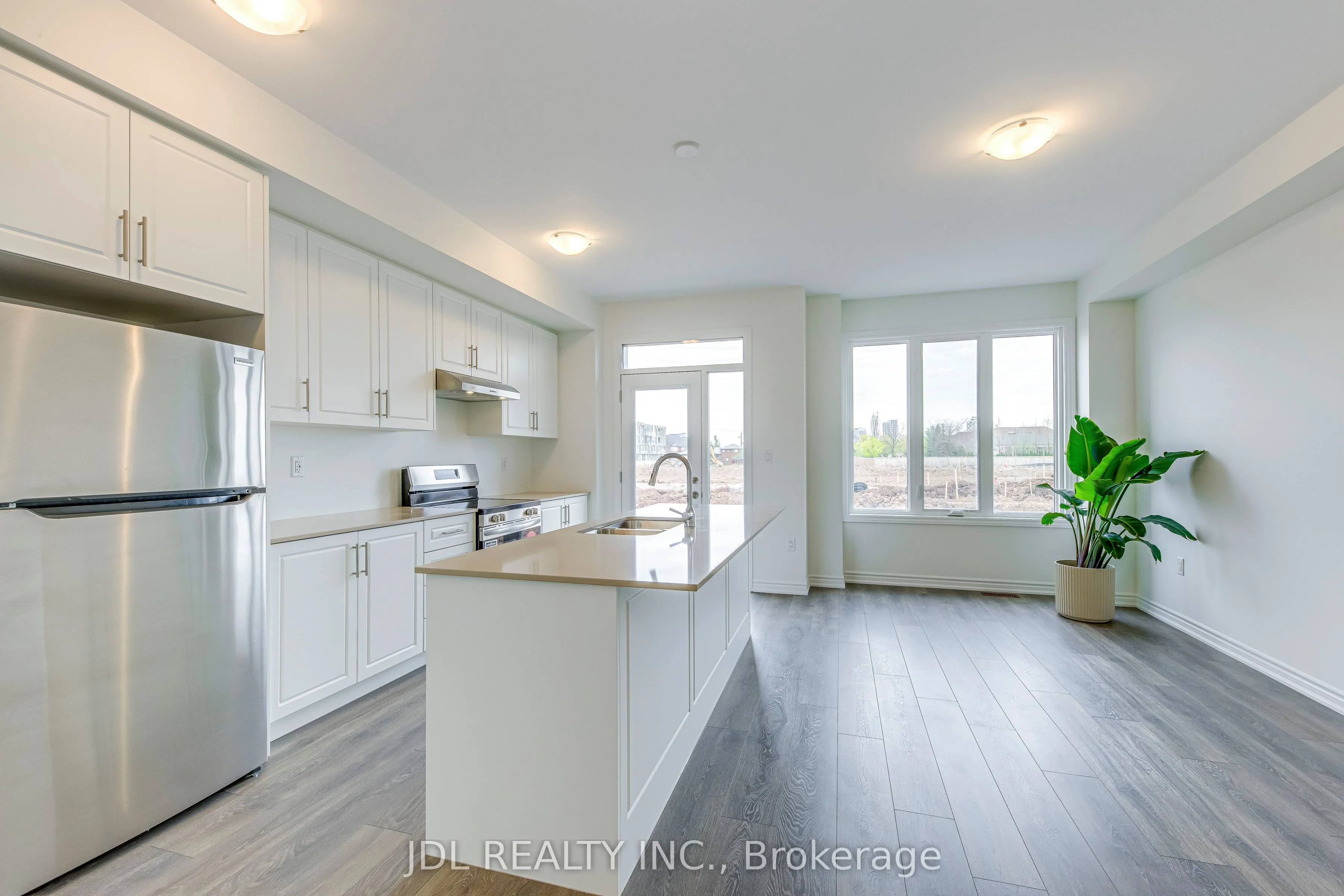 3036 Robert Lamb Boulevard