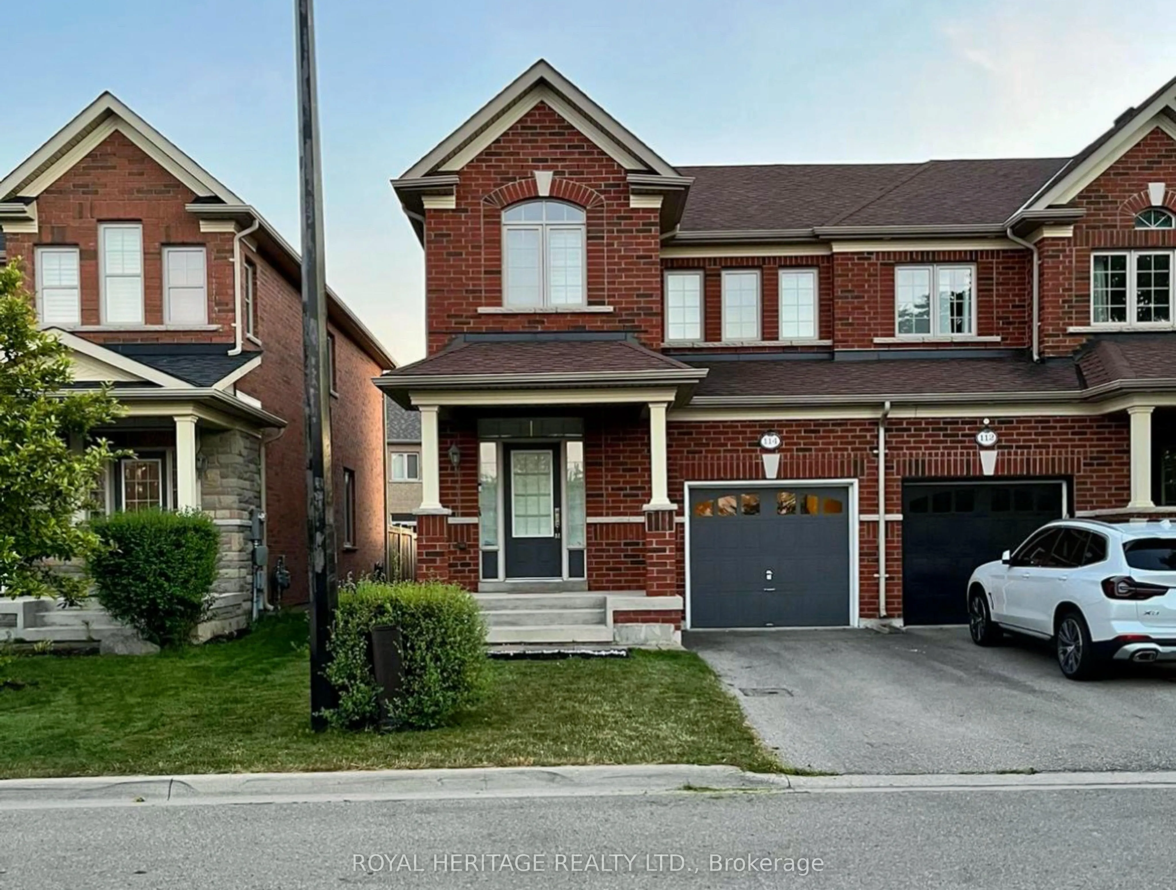 114 Hanson Crescent
