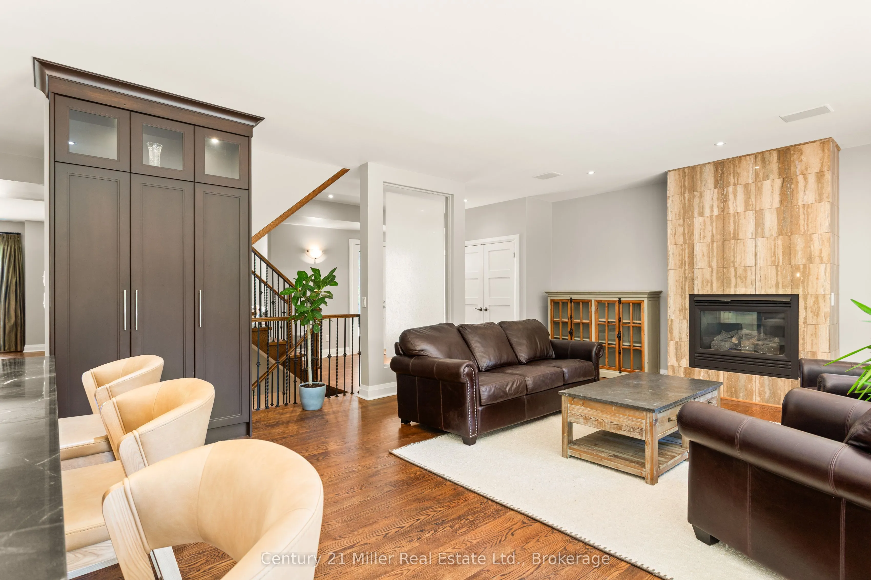 412 Maple Grove Drive