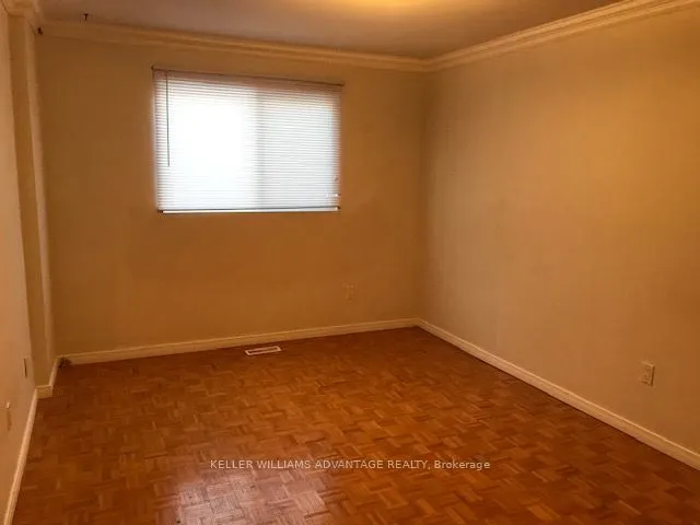 1670 Shale Oak Mews, #Lower
