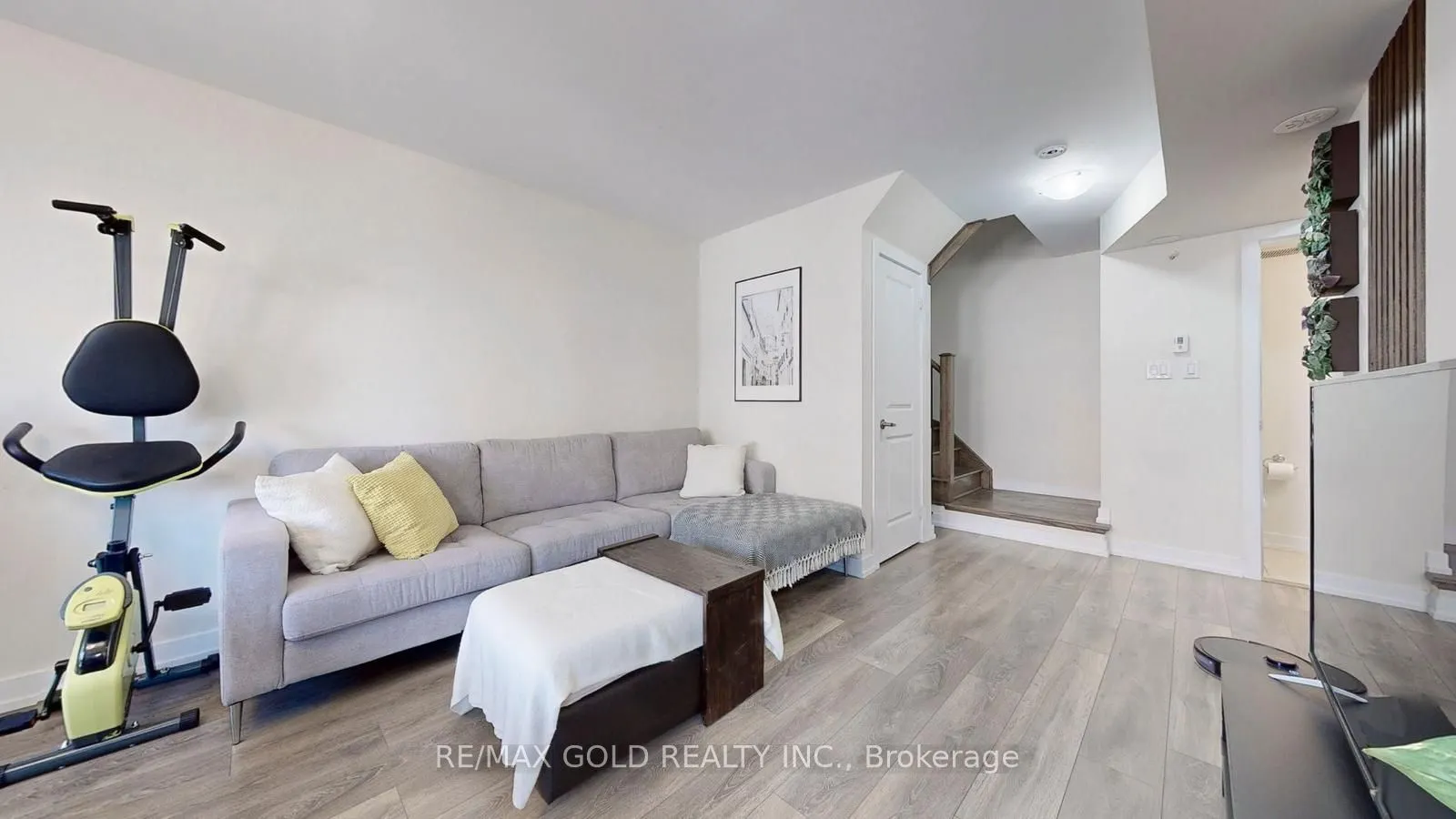 60 Parrotta Drive, #269