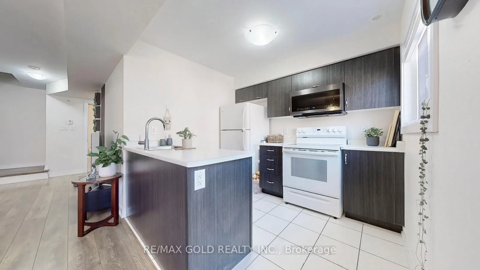 60 Parrotta Drive, #269