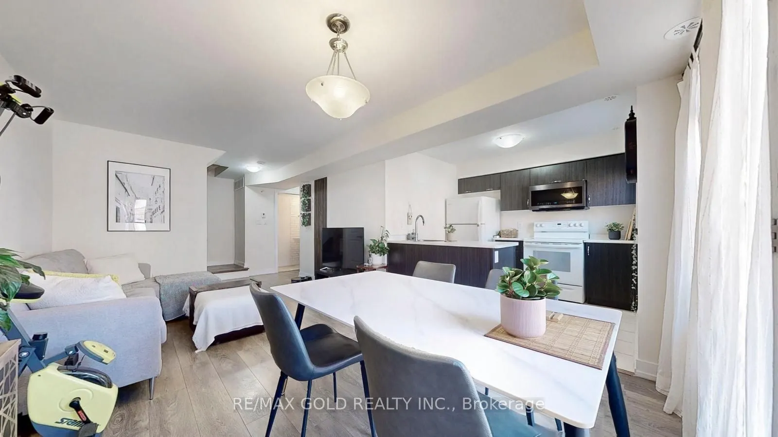 60 Parrotta Drive, #269