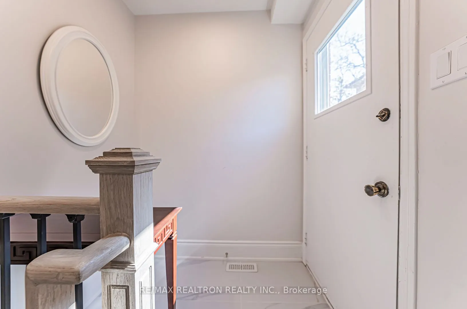 221 Old Orchard Circle