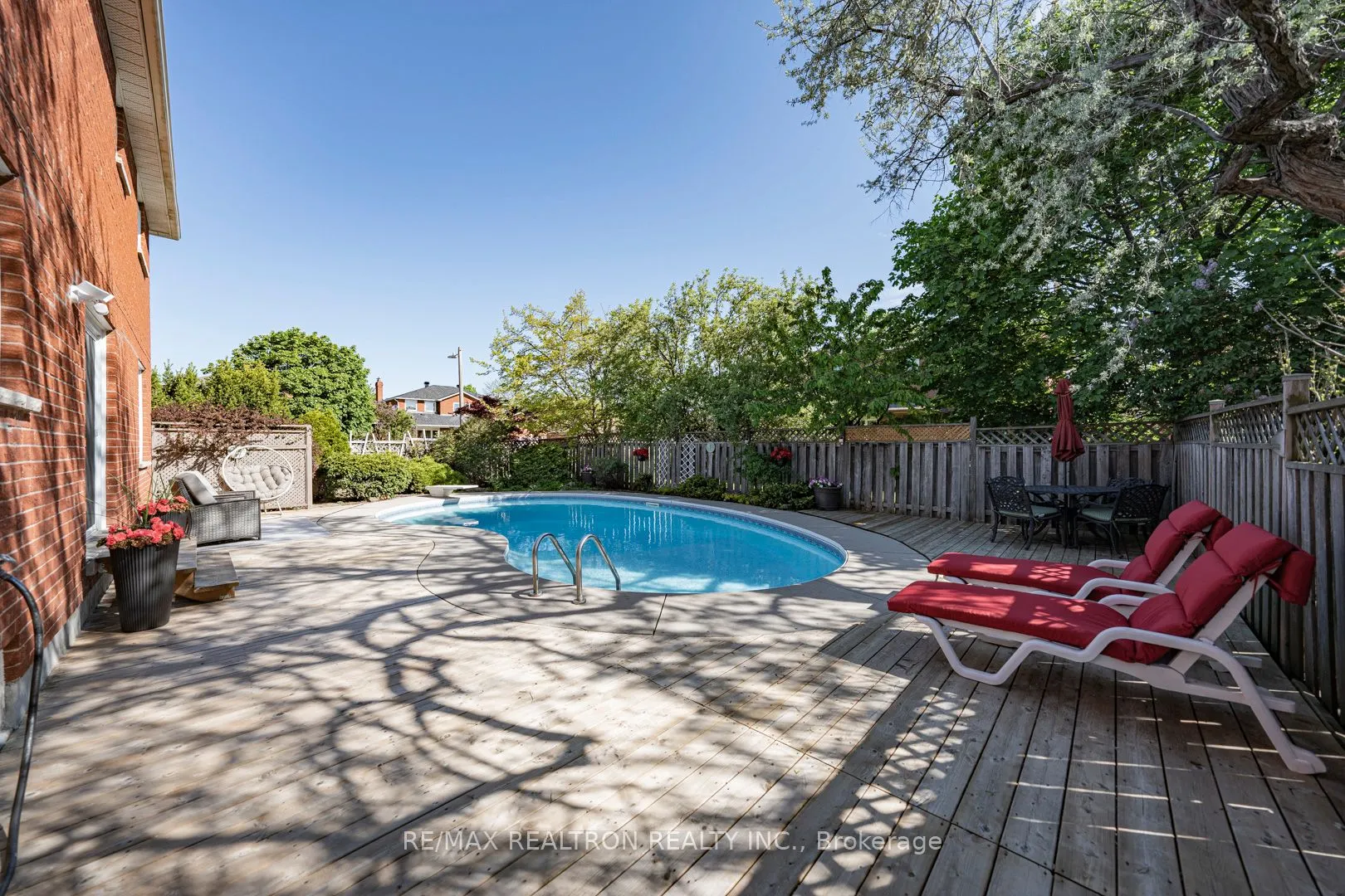 221 Old Orchard Circle