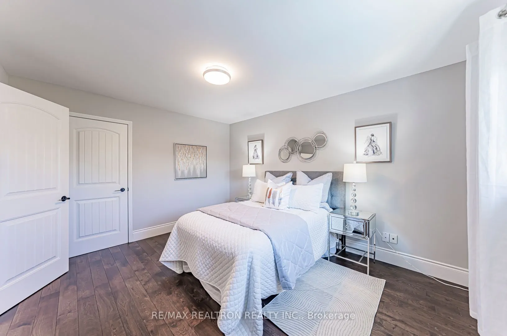 221 Old Orchard Circle