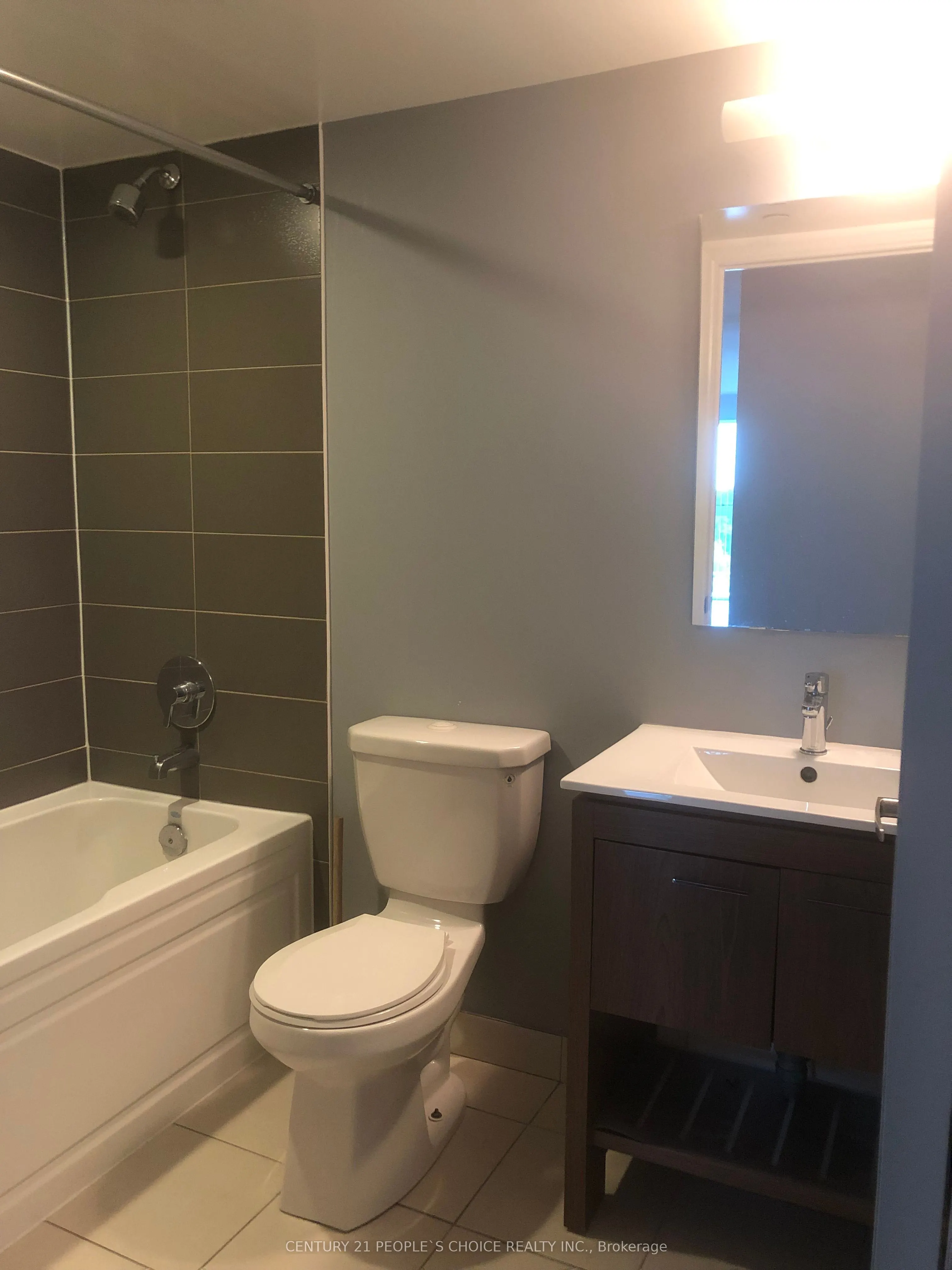 80 Esther Lorrie Drive, #812