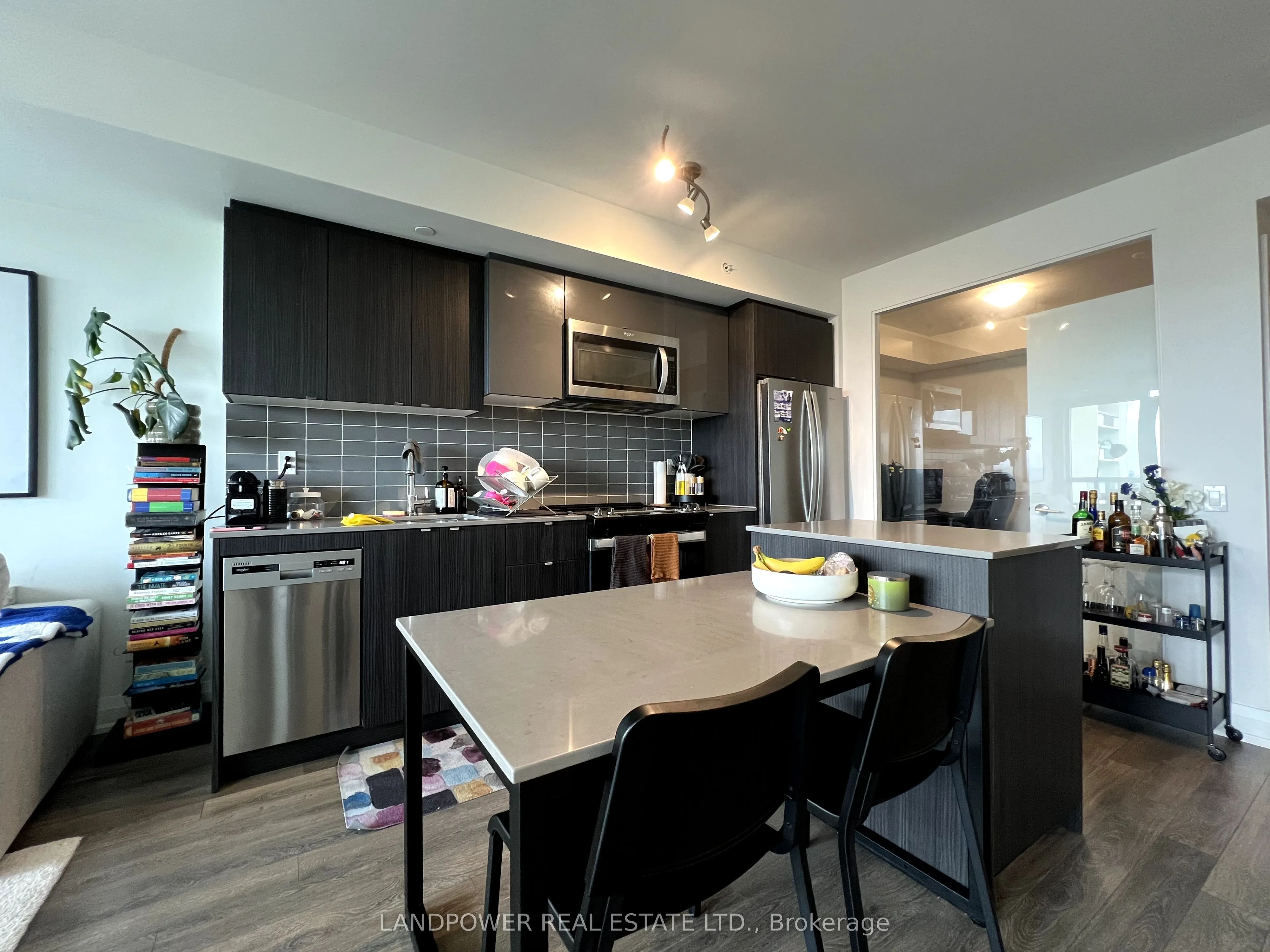 1461 Lawrence Avenue W, #908