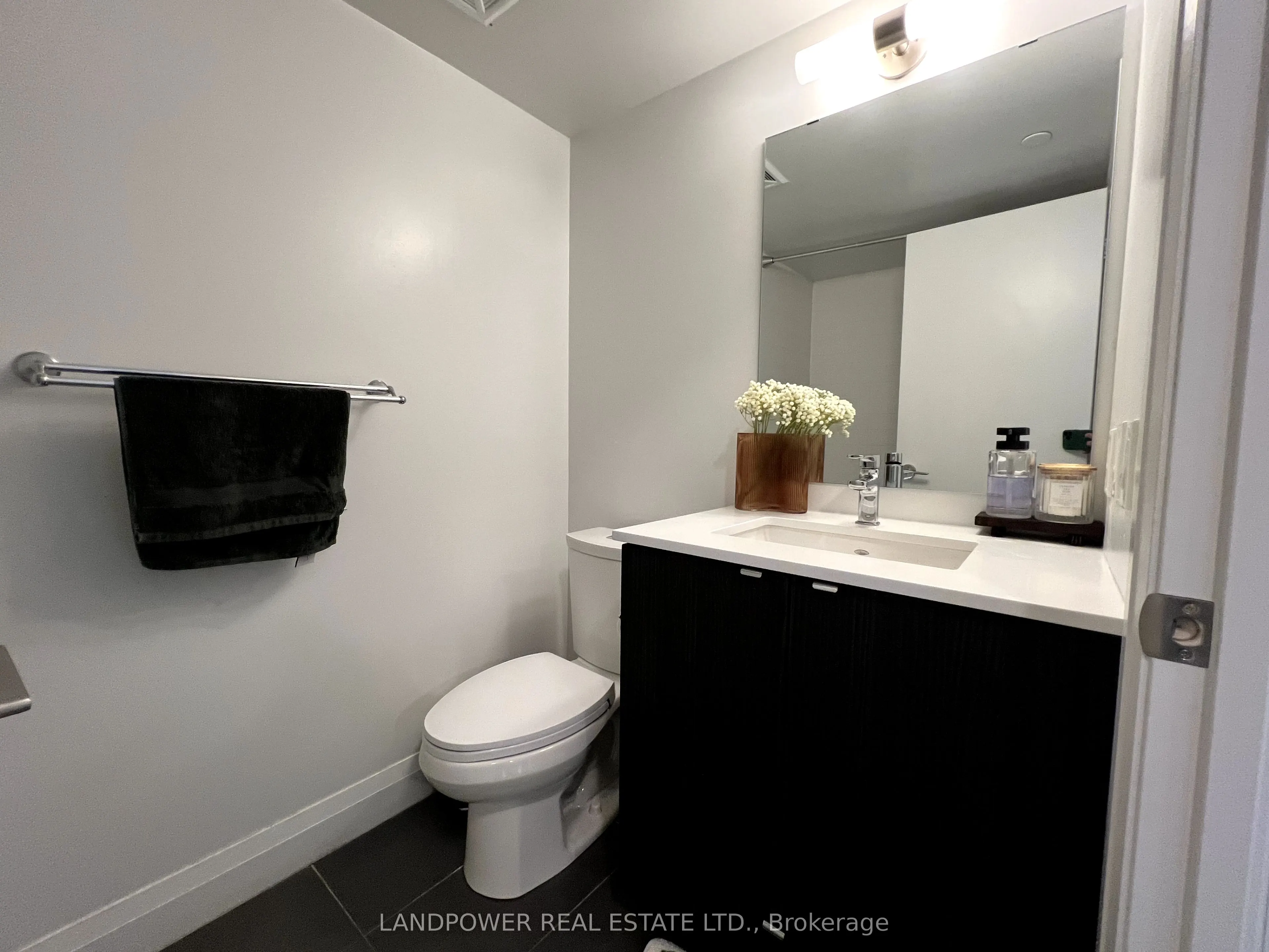 1461 Lawrence Avenue W, #908