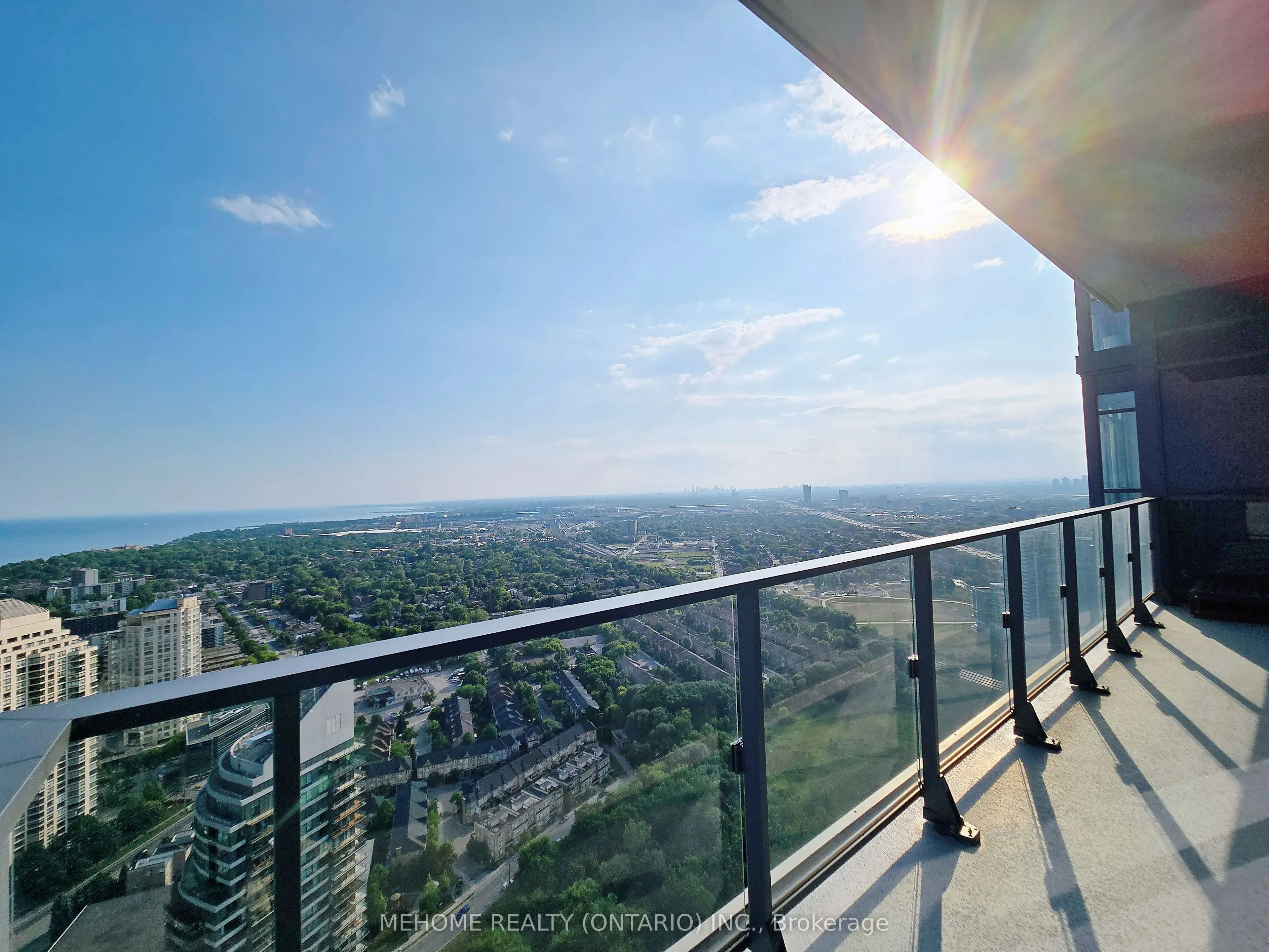 2220 Lakeshore Boulevard W, #Uph08