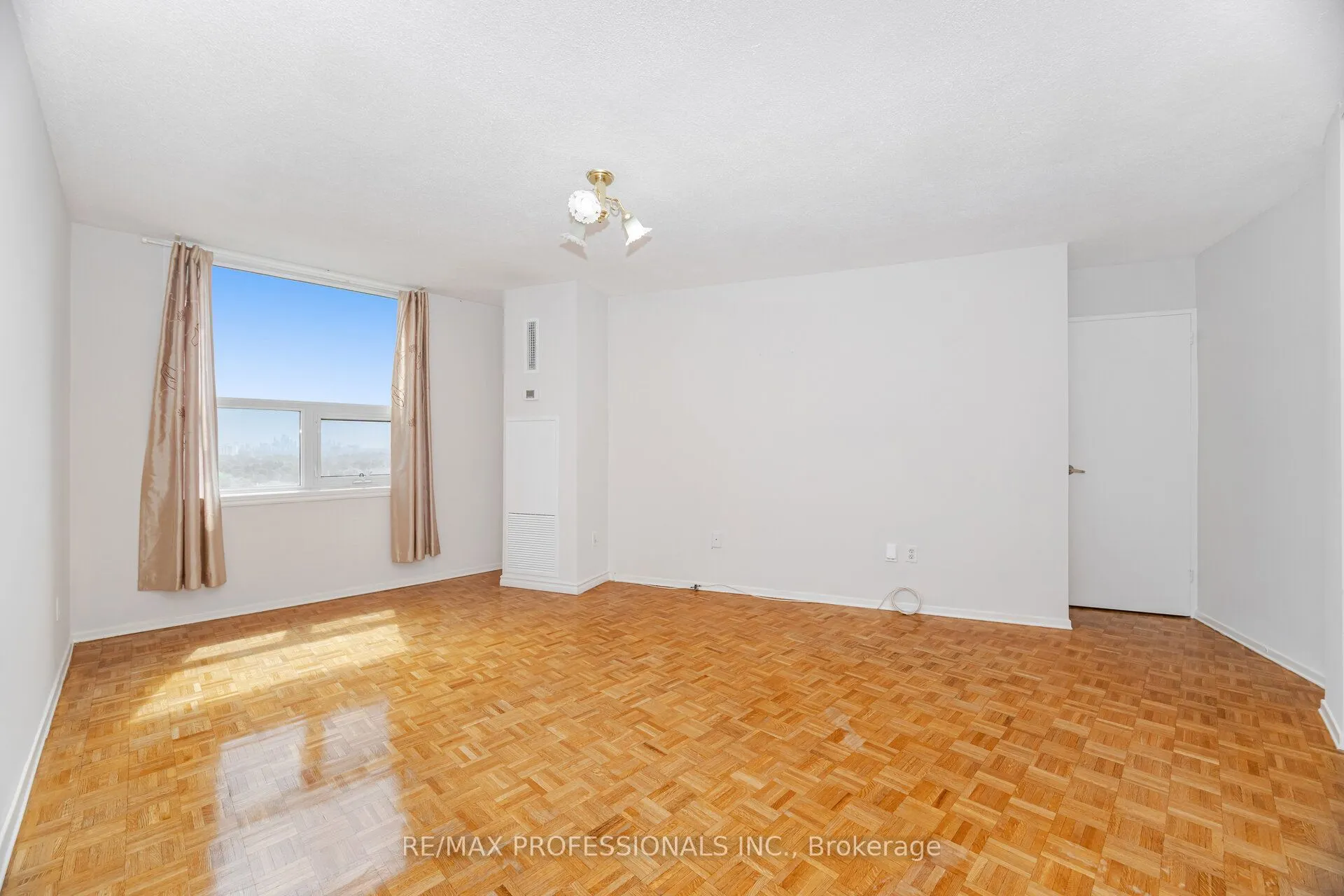 714 The West Mall, #1411