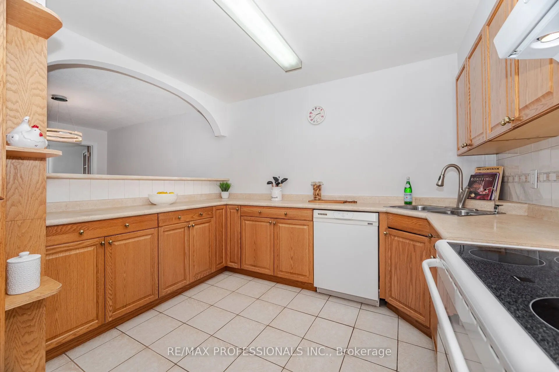 714 The West Mall, #1411