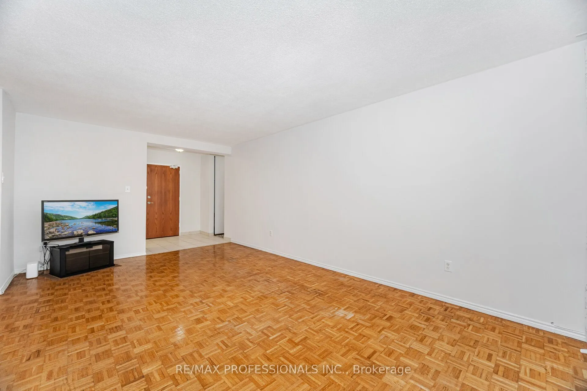 714 The West Mall, #1411