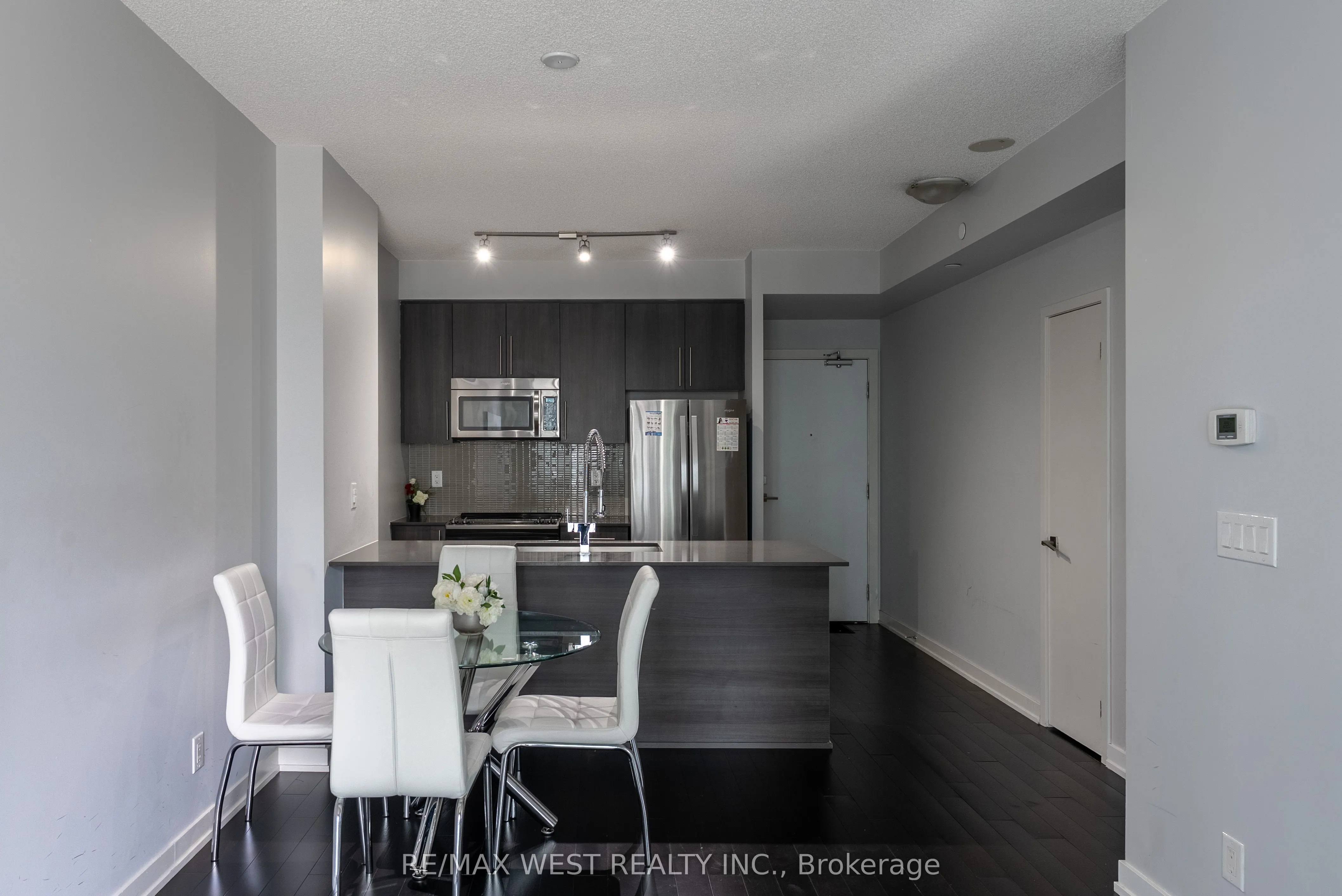 4011 Brickstone Mews, #903