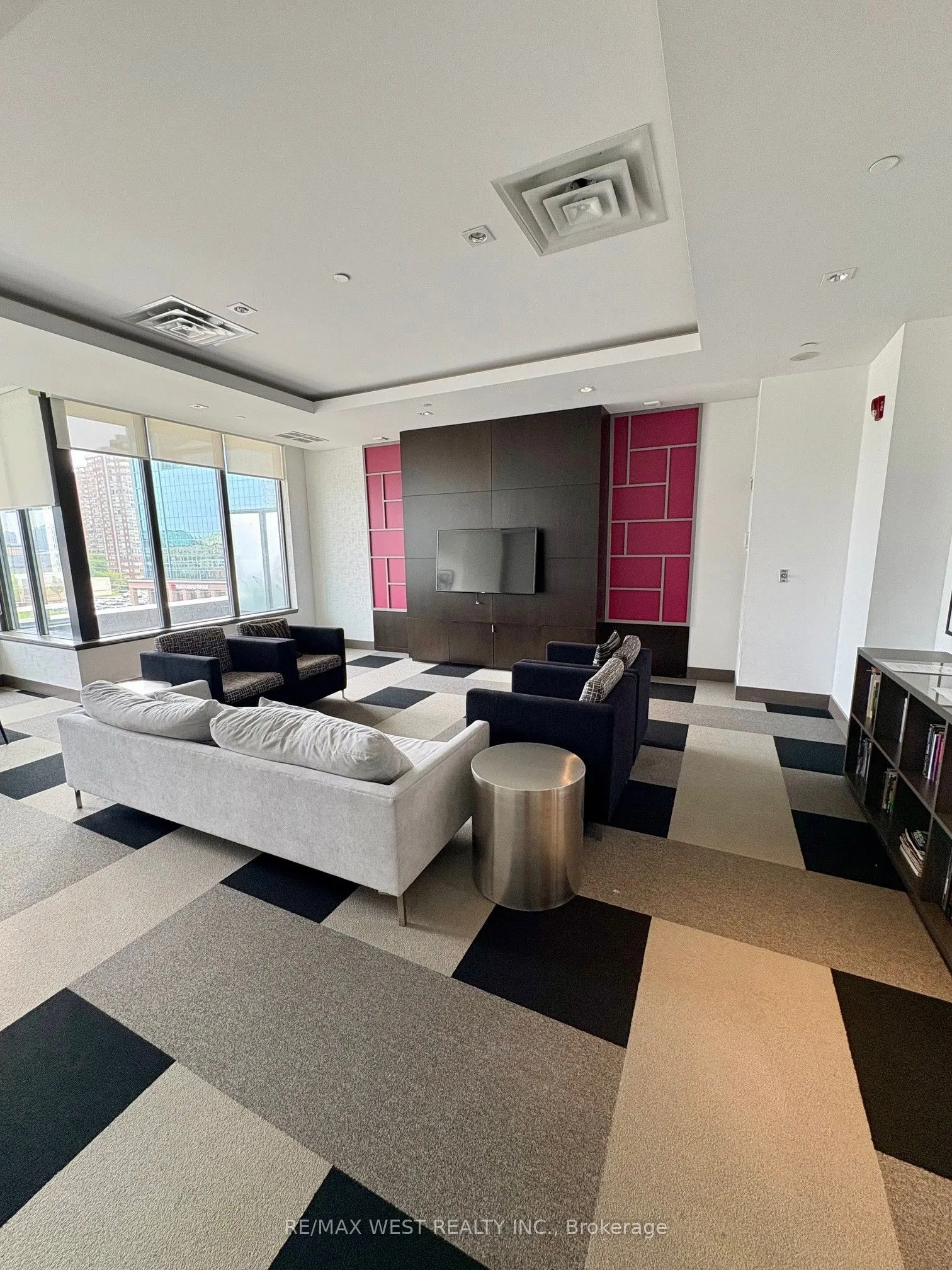 4011 Brickstone Mews, #903