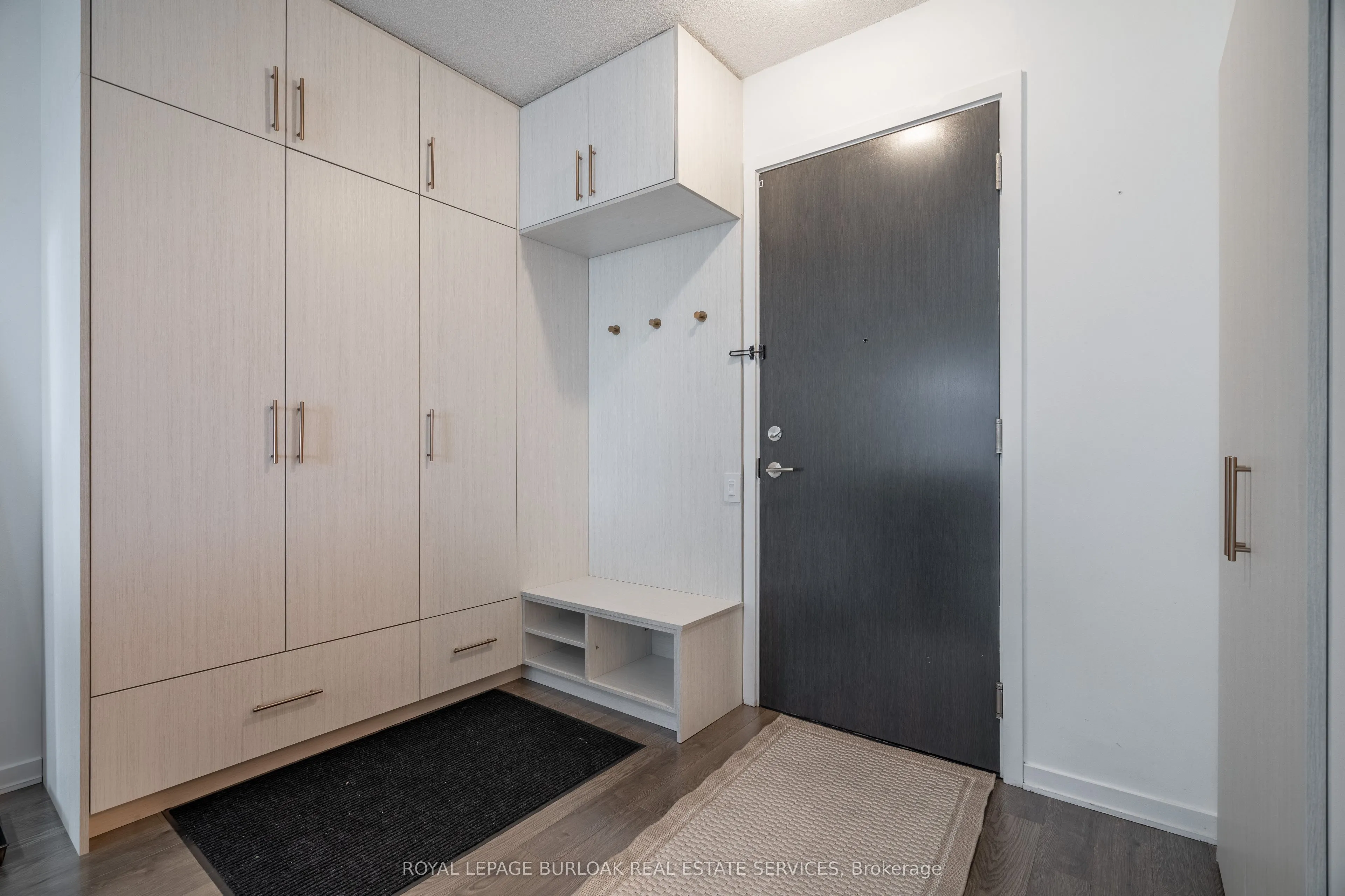105 The Queensway, #1514