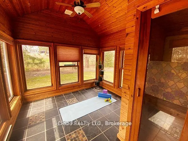 7454 Old Church Road